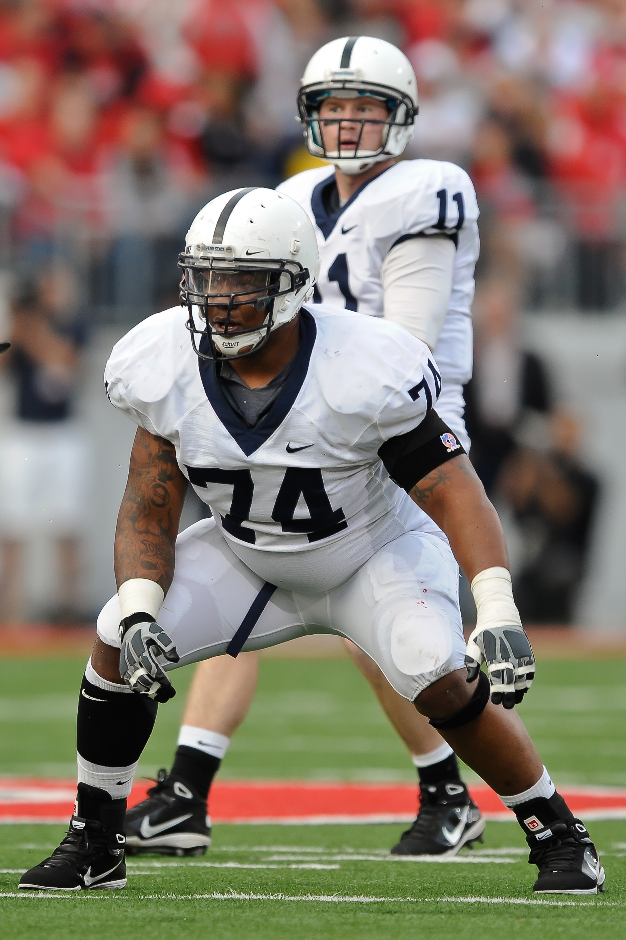 COLUMBUS, OH - NOVEMBER 13:  Johnnie Troutman #74 of the Penn State Nittany Lions prepares to block against the Ohio State Buckeyes at Ohio Stadium on November 13, 2010 in Columbus, Ohio.  (Photo by Jamie Sabau/Getty Images)
