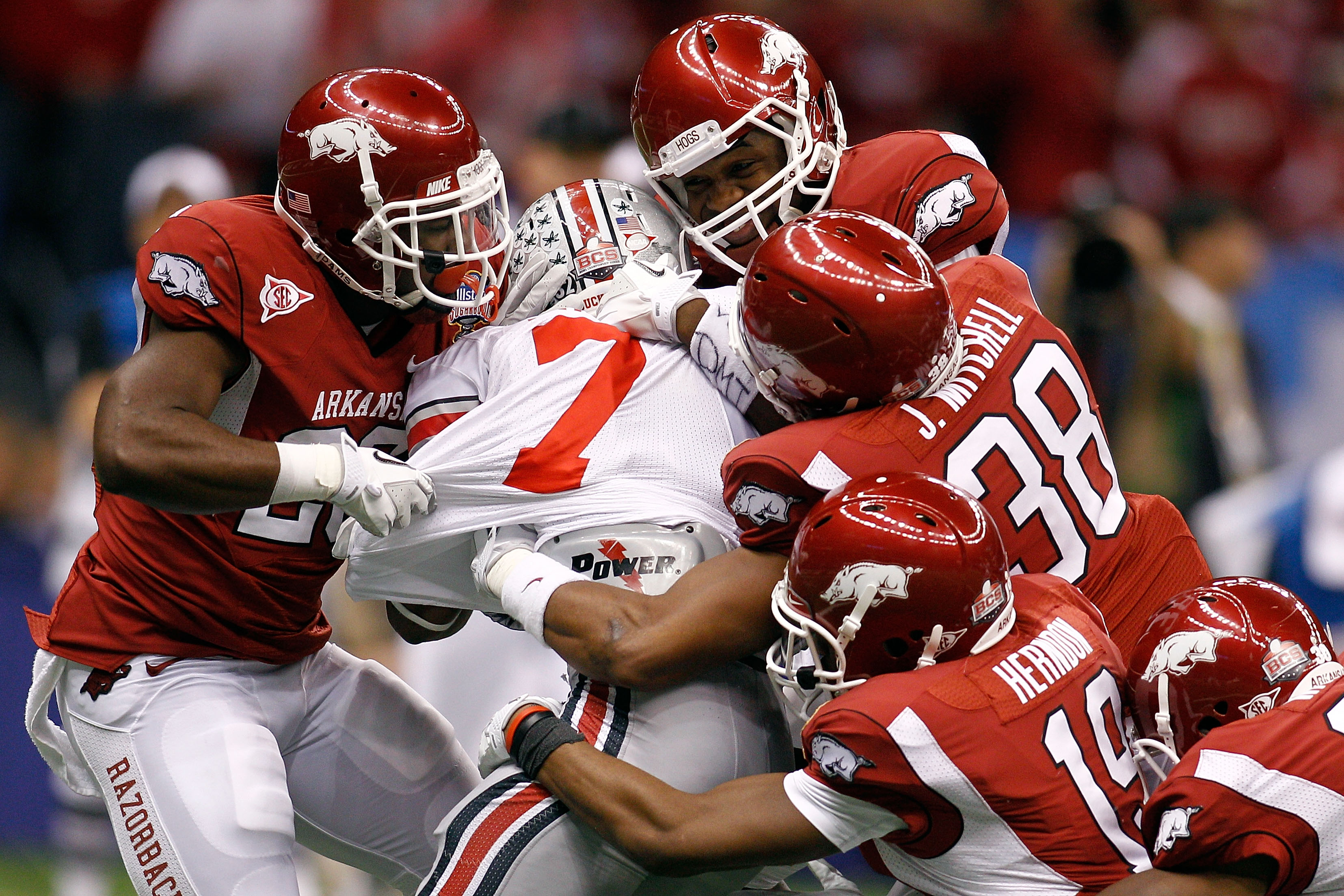 College Football 2011: The One Fatal Flaw Of Every BCS Team Going Into ...