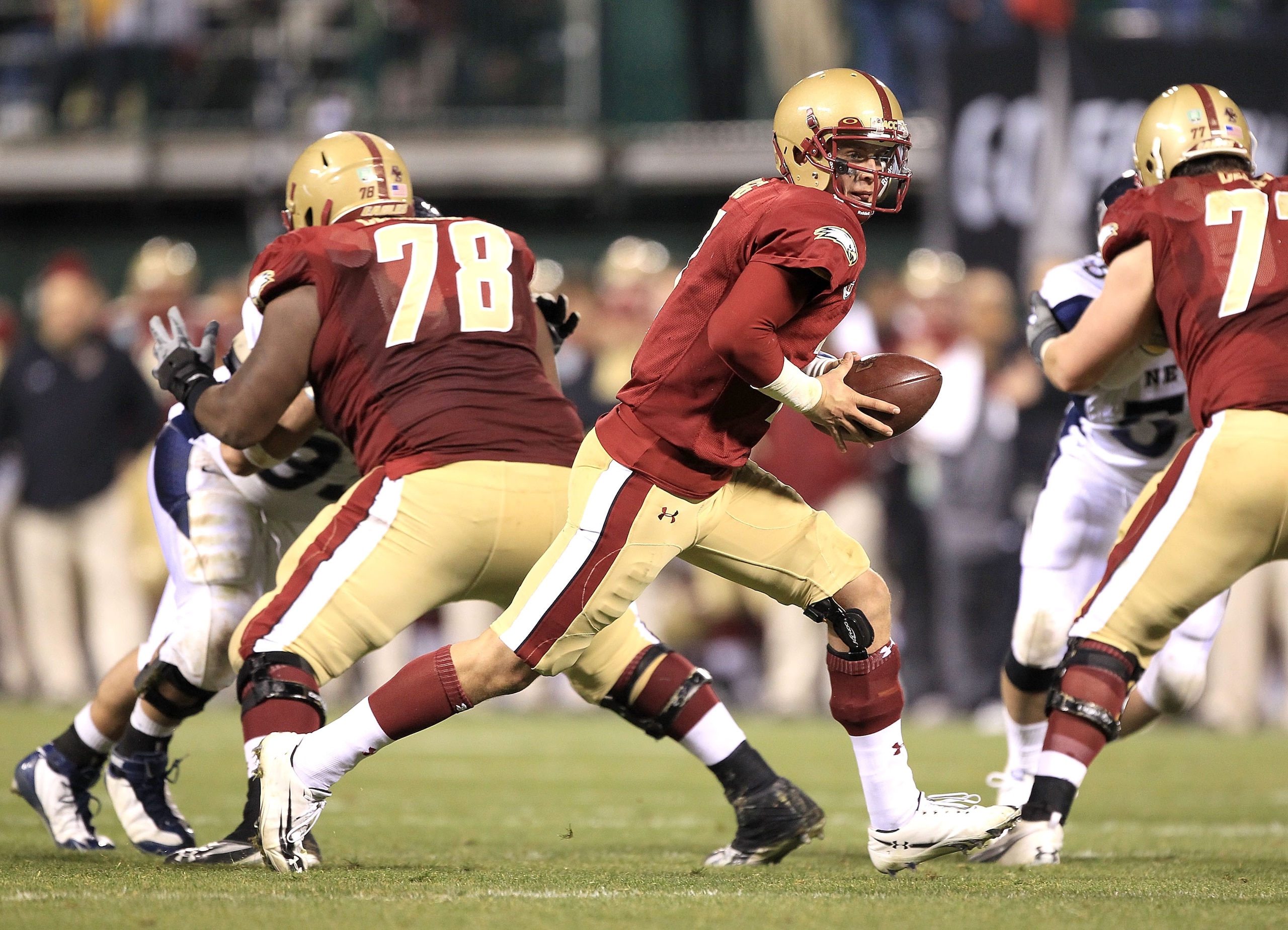 SAN FRANCISCO, CA - JANUARY 09:  Chase Rettig #7 of Boston College in action against the Nevada Wolf Pack in the Kraft Fight Hunger Bowl at AT&T Park on January 9, 2011 in San Francisco, California.  (Photo by Ezra Shaw/Getty Images)