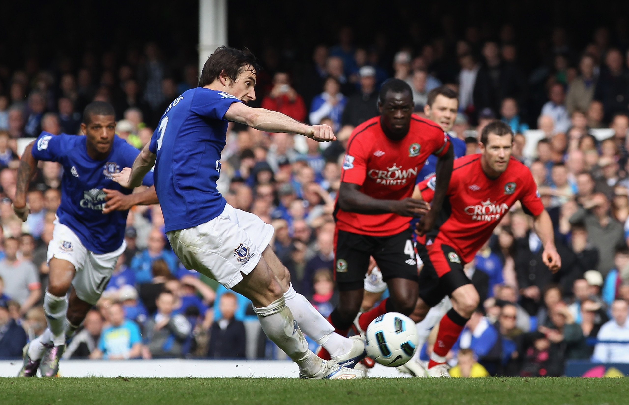 LIVERPOOL, ENGLAND - APRIL 16:  Leighton Baines  of Everton scores the second goal from the penalty spot during the Barclays Premier League match between Everton and Blackburn Rovers at  Goodison Park on April 16, 2011 in Liverpool, England.  (Photo by Cl
