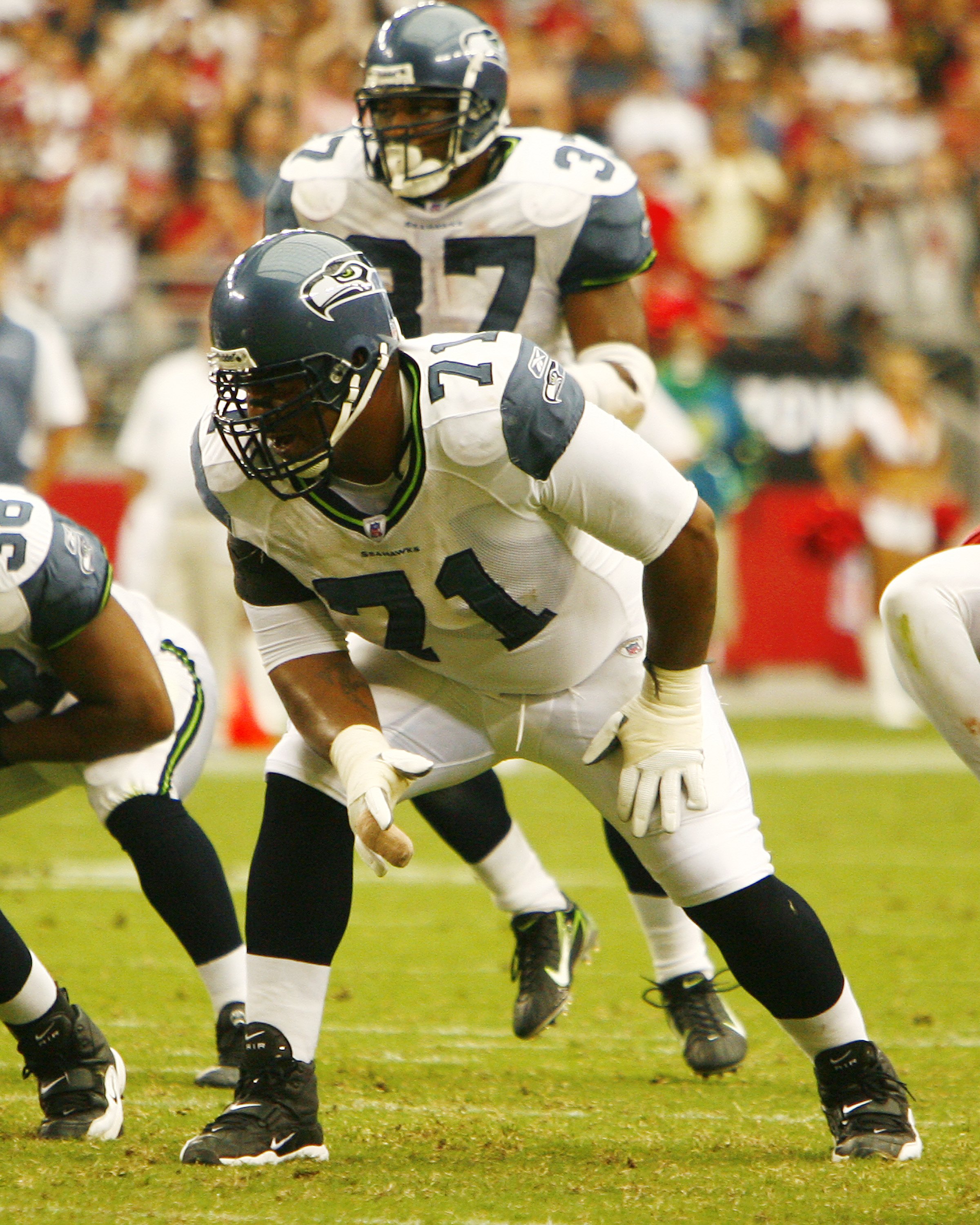 Seahawks LT Walter Jones: In 5,703 passing plays during his career, he  allowed only 23 sacks and was called for holding just nine times. : r/nfl