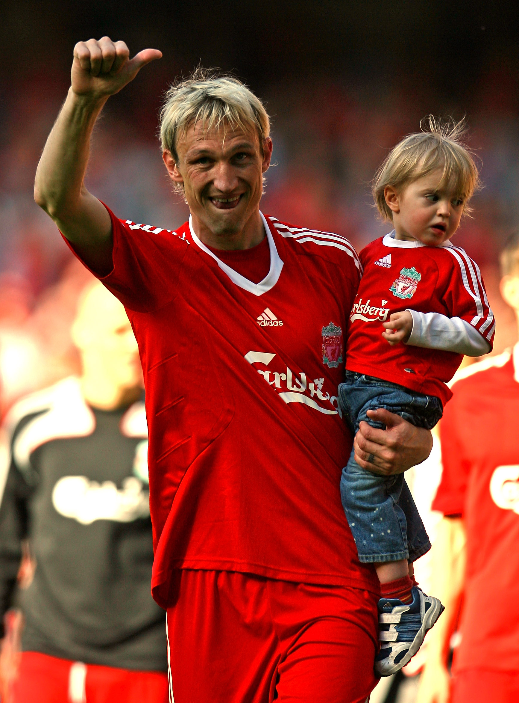 LIVERPOOL, ENGLAND - MAY 24:  Sami Hyypia of Liverpool waves to the Kop after playing his last game for Liverpool in the Barclays  Premier League match between Liverpool and Tottenham Hotspur at Anfield on May 24, 2009 in Liverpool, England.  (Photo by Al