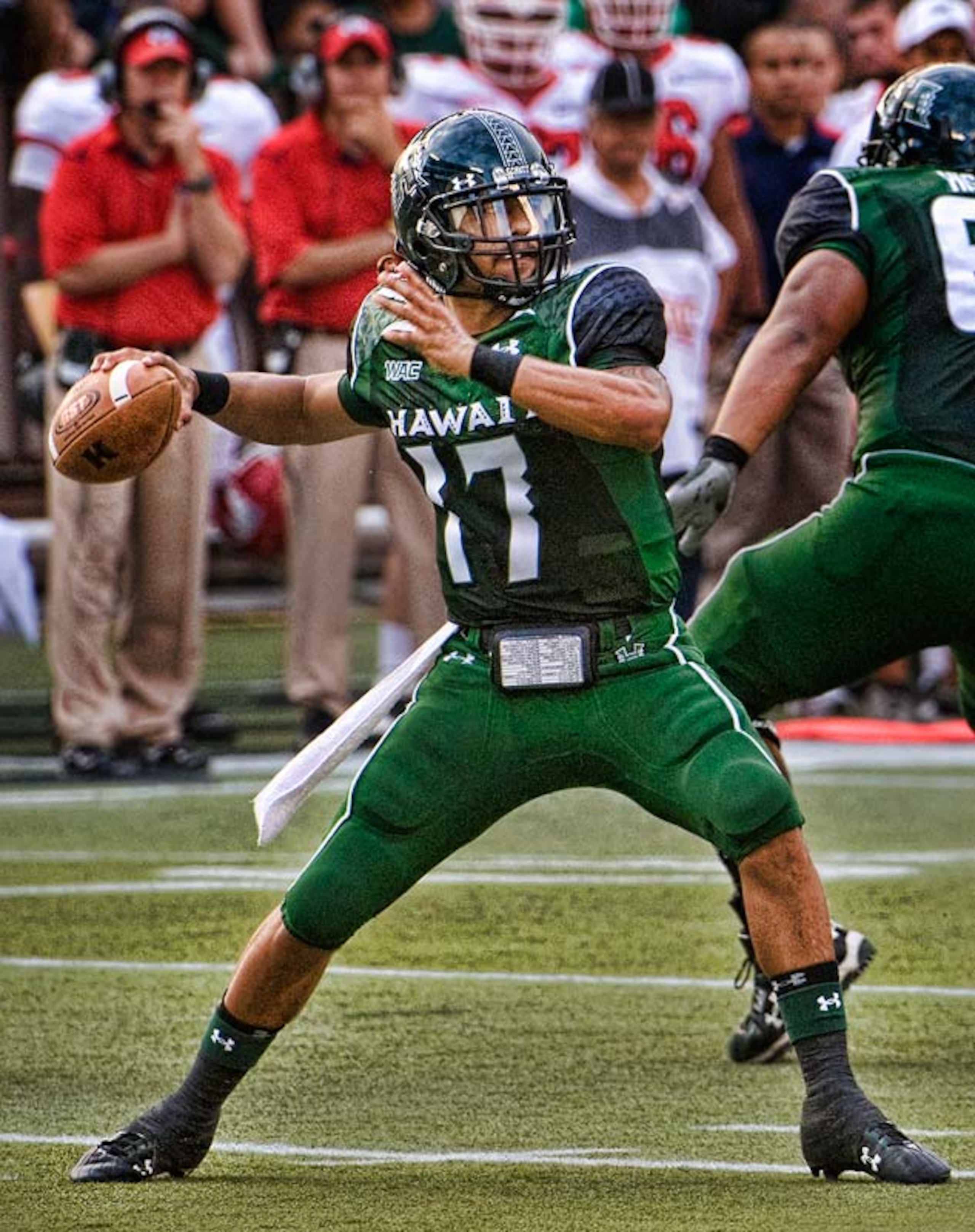 Hawaii quarterback Bryant Moniz Hawaii quarterback Bryant Moniz