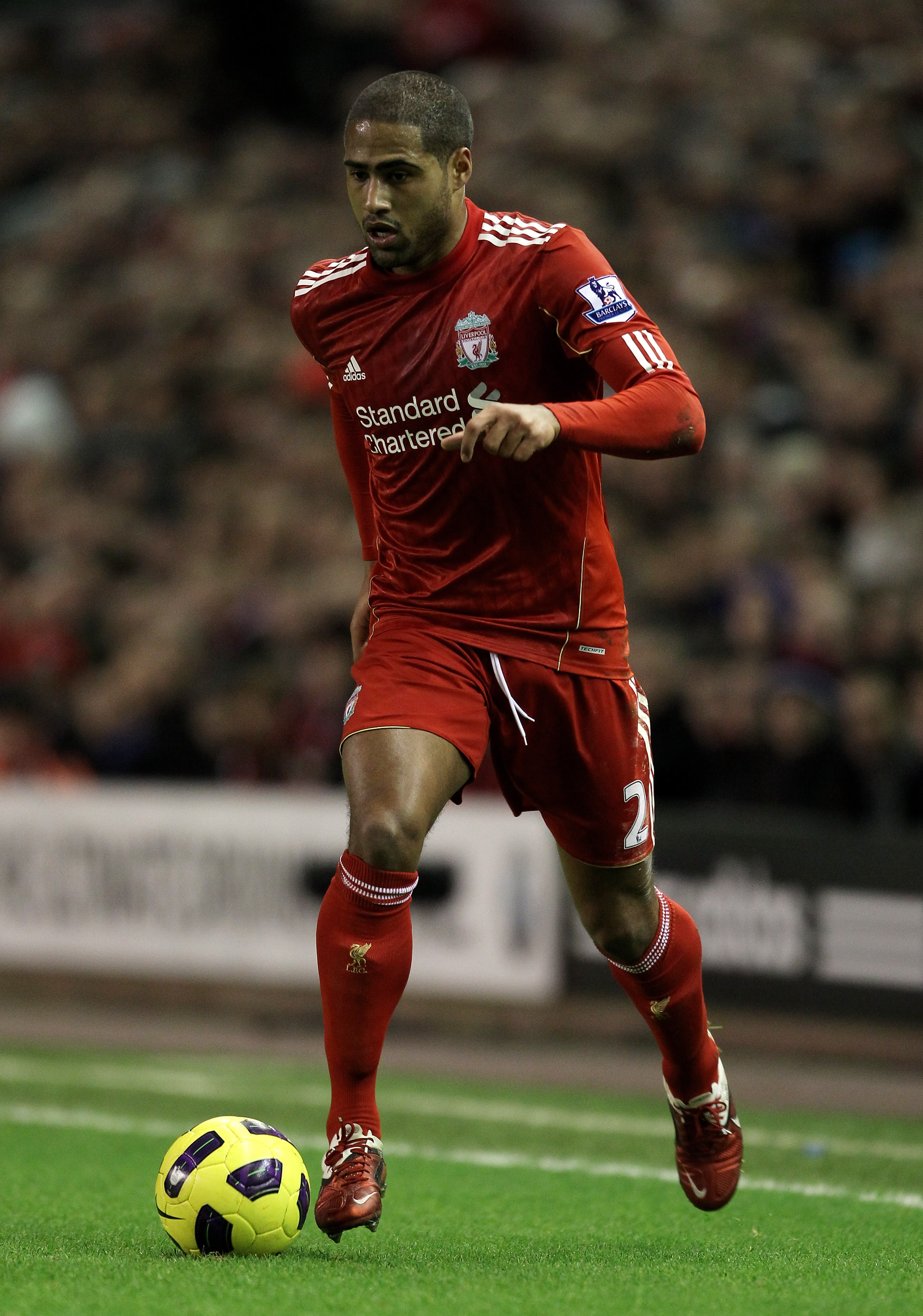 LIVERPOOL, ENGLAND - JANUARY 26:  Glen Johnson of Liverpool in action during the Barclays Premier League match between Liverpool and Fulham at Anfield on January 26, 2011 in Liverpool, England. (Photo by Alex Livesey/Getty Images)