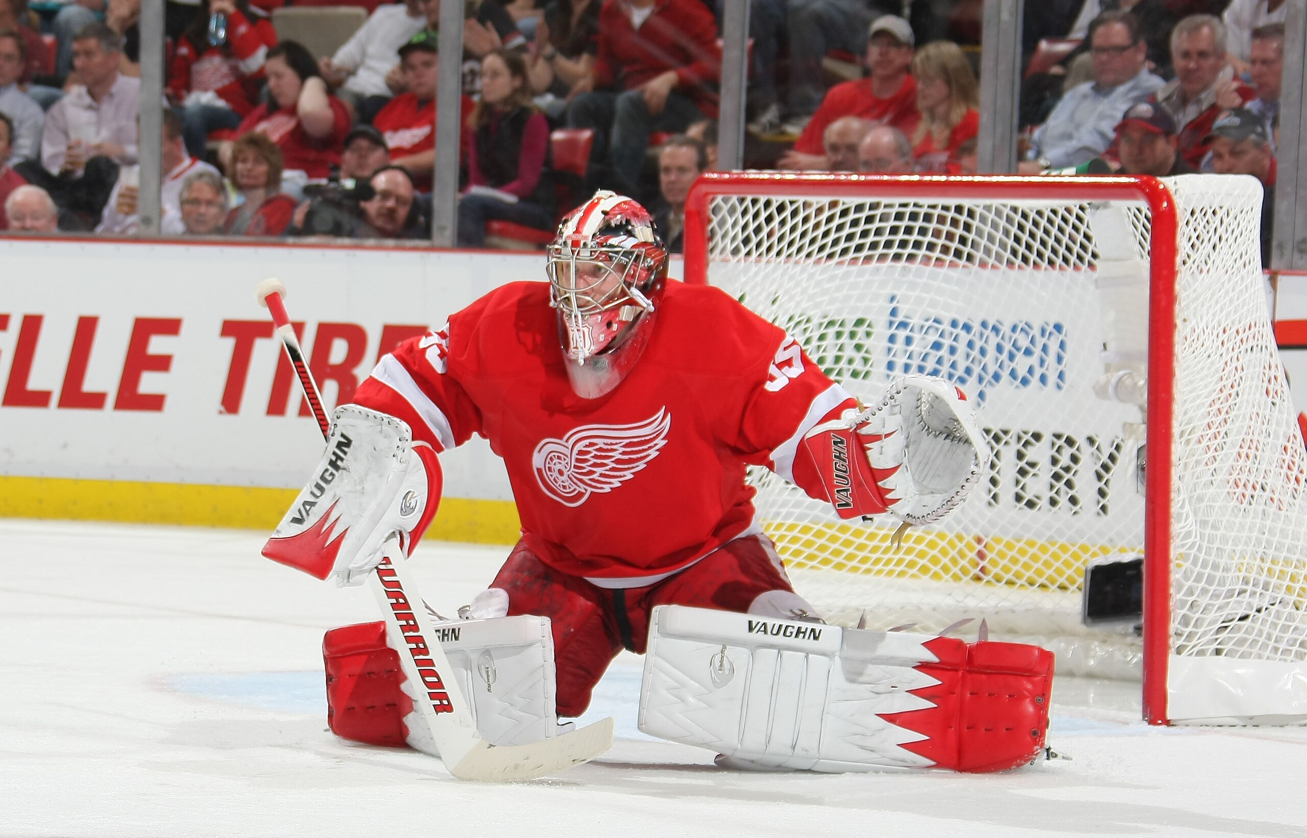 DETROIT, MI- APRIL 13:  Jimmy Howard #35 of the Detroit Red Wings keeps an eye on play against the Phoenix Coyotes in Game One of the Western Conference Quarterfinals during the 2011 NHL Stanley Cup Playoffs at Joe Louis Arena on April 13, 2011 in Detroit