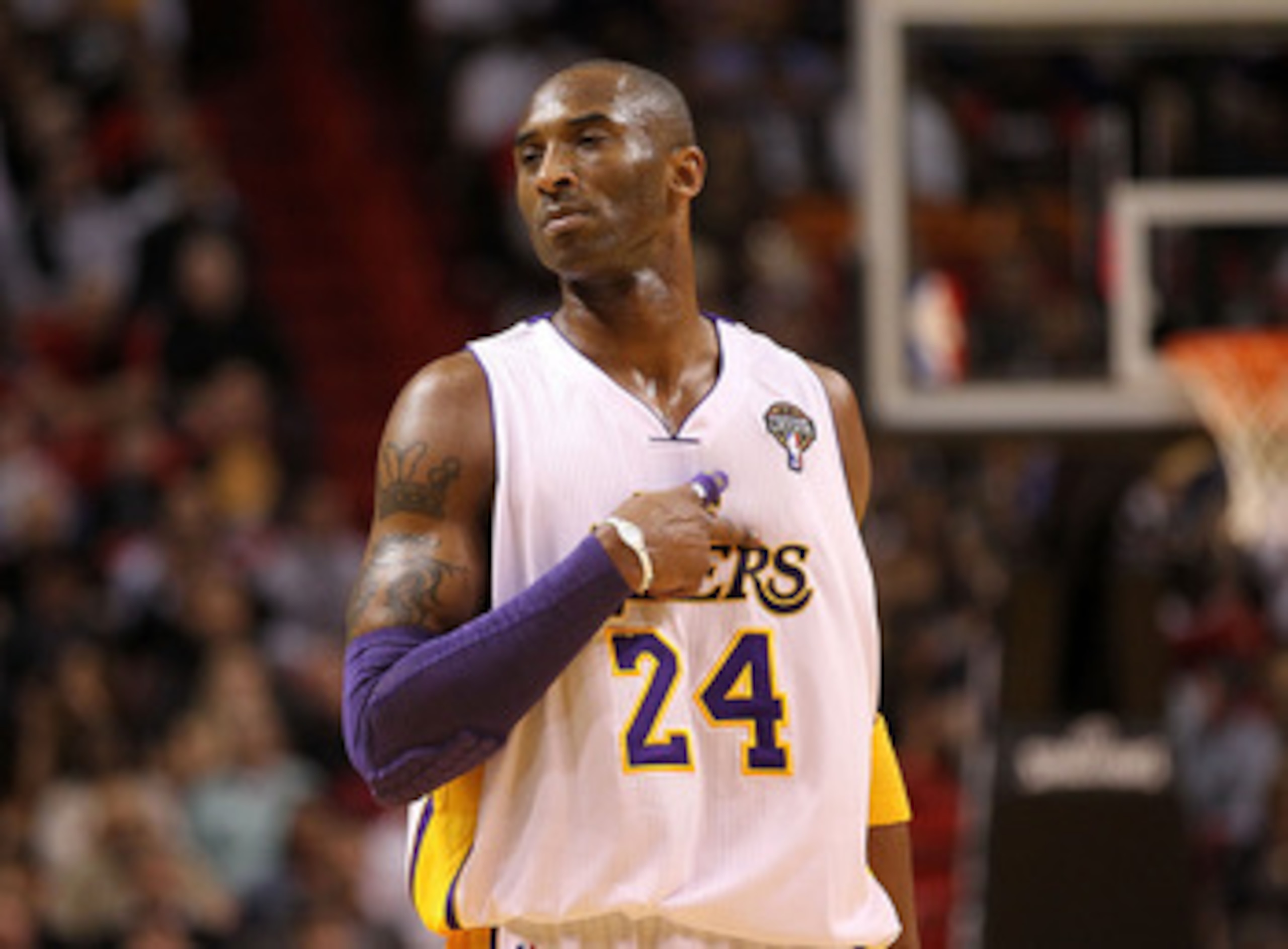 MIAMI, FL - MARCH 10: Kobe Bryant #24 of the Los Angeles Lakers calls a play during a game against the Miami Heat at American Airlines Arena on March 10, 2011 in Miami, Florida. NOTE TO USER: User expressly acknowledges and agrees that, by downloading and