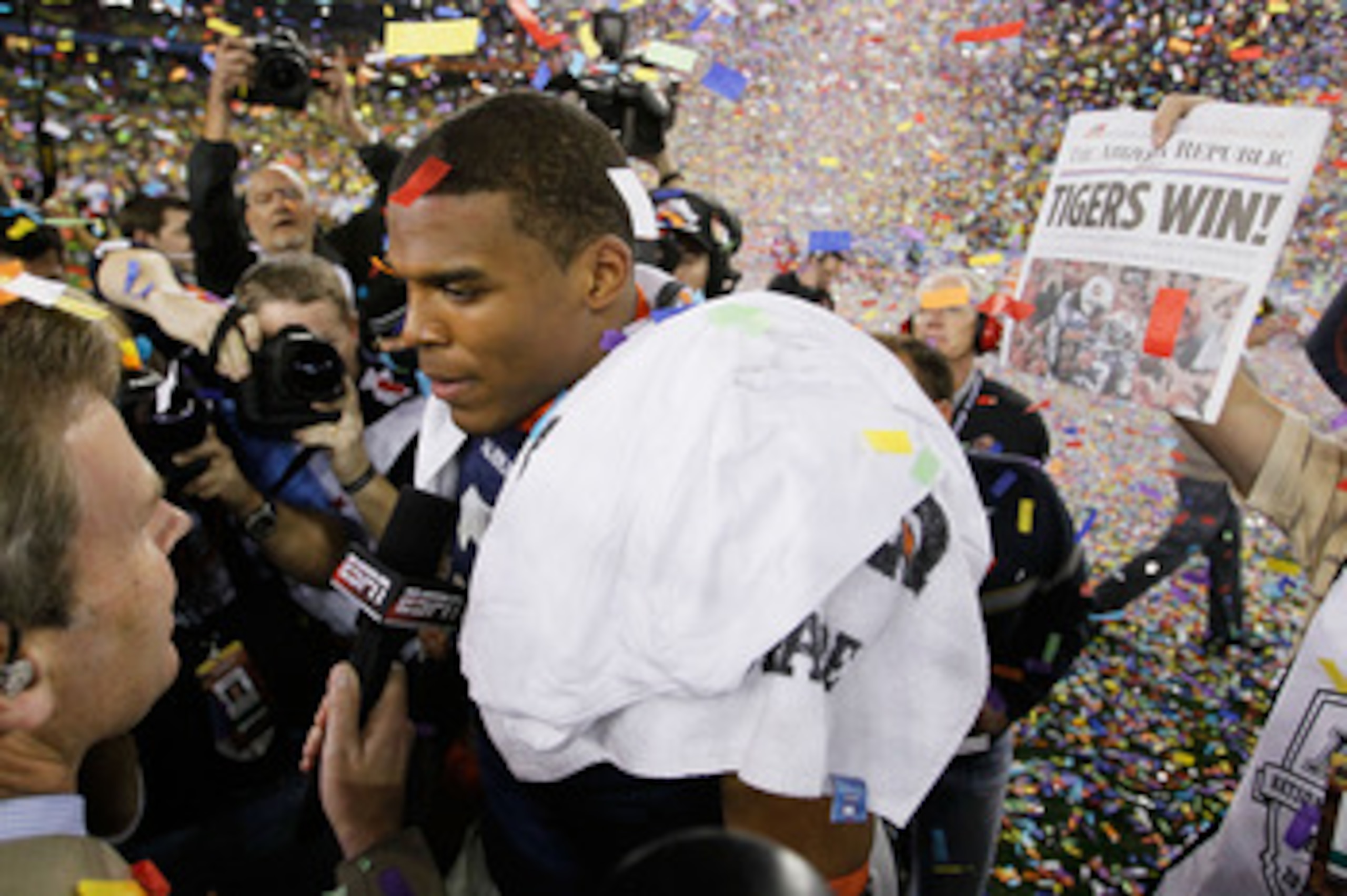 GLENDALE, AZ - JANUARY 10: Quarterback Cameron Newton #2 of the Auburn Tigers celebrates their 22-19 victory after defeating the Oregon Ducks in the Tostitos BCS National Championship Game at University of Phoenix Stadium on January 10, 2011 in Glendale, GLENDALE, AZ - JANUARY 10: Quarterback Cameron Newton #2 of the Auburn Tigers celebrates their 22-19 victory after defeating the Oregon Ducks in the Tostitos BCS National Championship Game at University of Phoenix Stadium on January 10, 2011 in Glendale,