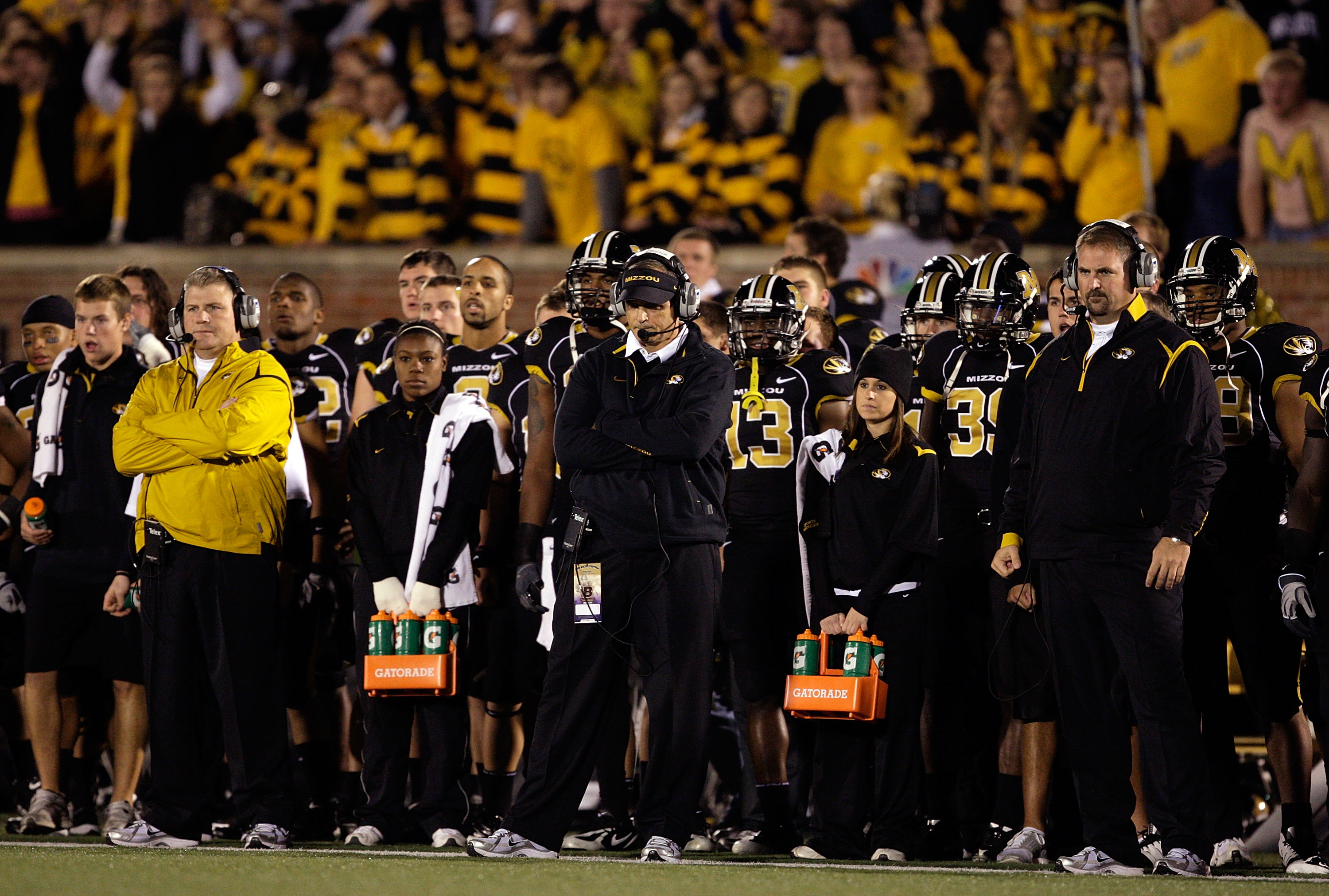 COLUMBIA, MO - OCTOBER 24:  Head coach Gary Pinkel and the Missouri Tigers watch from the sidelines during the game against the Texas Longhorns on October 24, 2009 at Faurot Field/Memorial Stadium in Columbia, Missouri.  (Photo by Jamie Squire/Getty Image