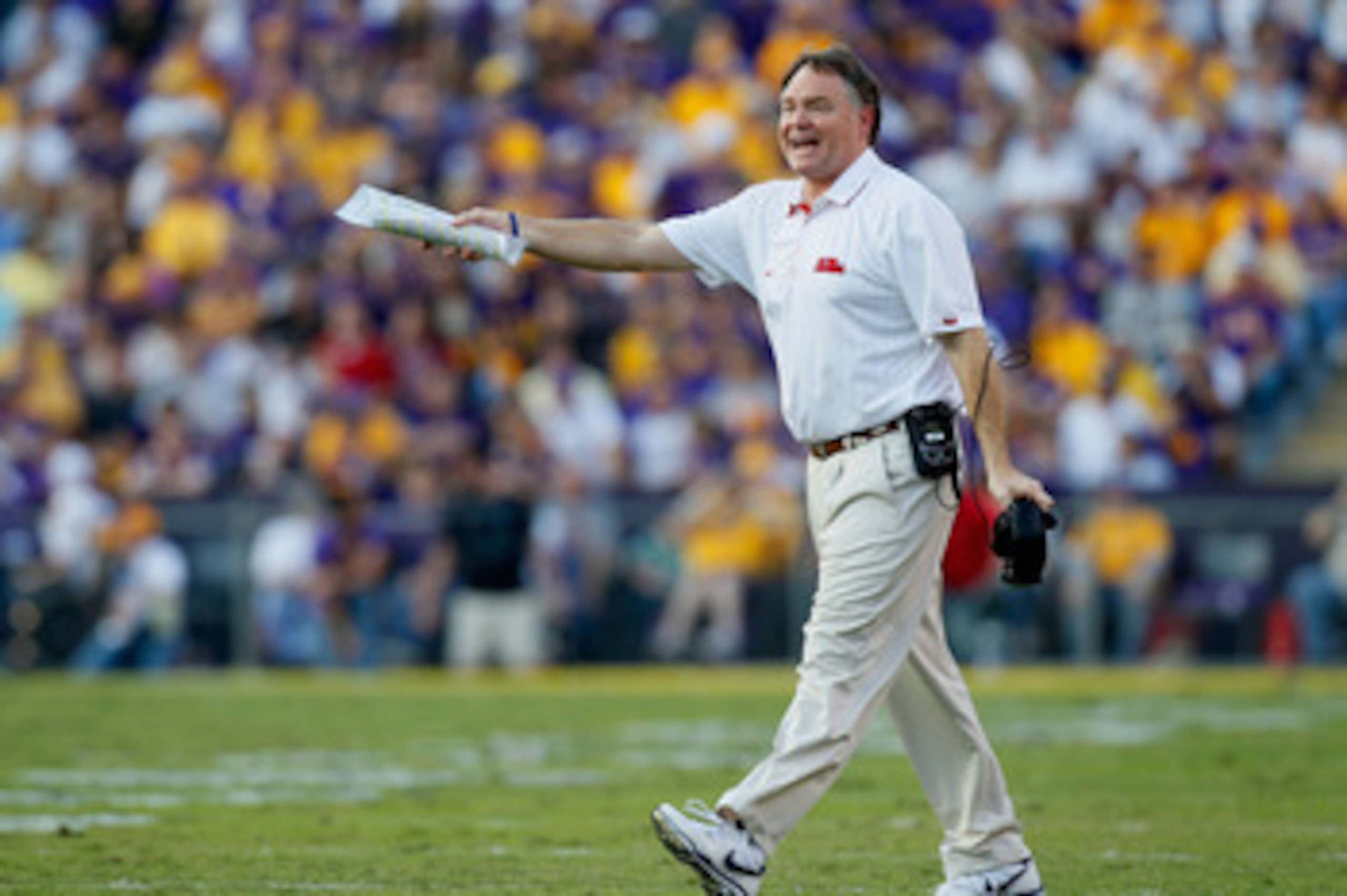 BATON ROUGE, LA - NOVEMBER 20:  Head coach Houston Nutt of the Ole Miss Rebels argues a call during the game against the Louisiana State University Tigers at Tiger Stadium on November 20, 2010 in Baton Rouge, Louisiana.  (Photo by Kevin C. Cox/Getty Image
