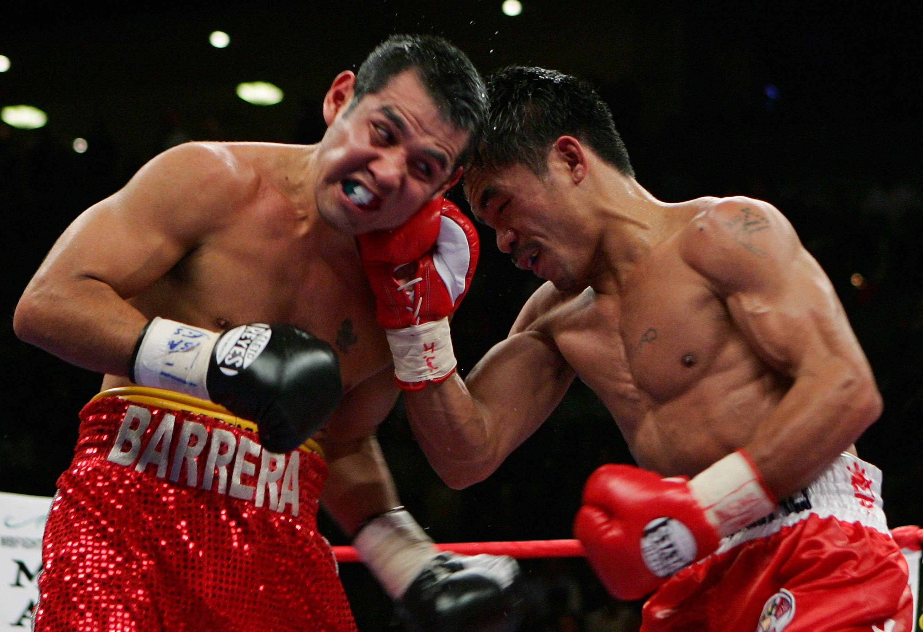 Manny Pacquiao vs Marco Antonio Barrera and the 22 Greatest 2-Fight  Blowouts | Bleacher Report | Latest News, Videos and Highlights