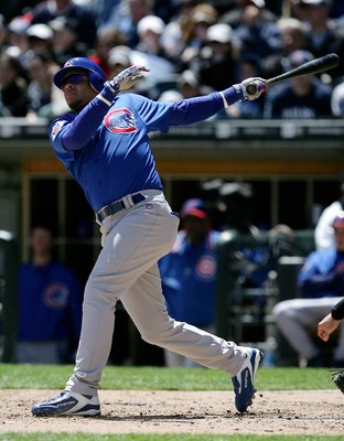 CHICAGO - MAY 21:  Aramas Ramirez #16 of the Chicago Cubs hits his second home run of the game against the Chicago White Sox in the 4th inning May 21, 2006 at U.S. Cellular Field in Chicago, Illinois. The Cubs defeated the White Sox, 7-4. (Photo by Jonath