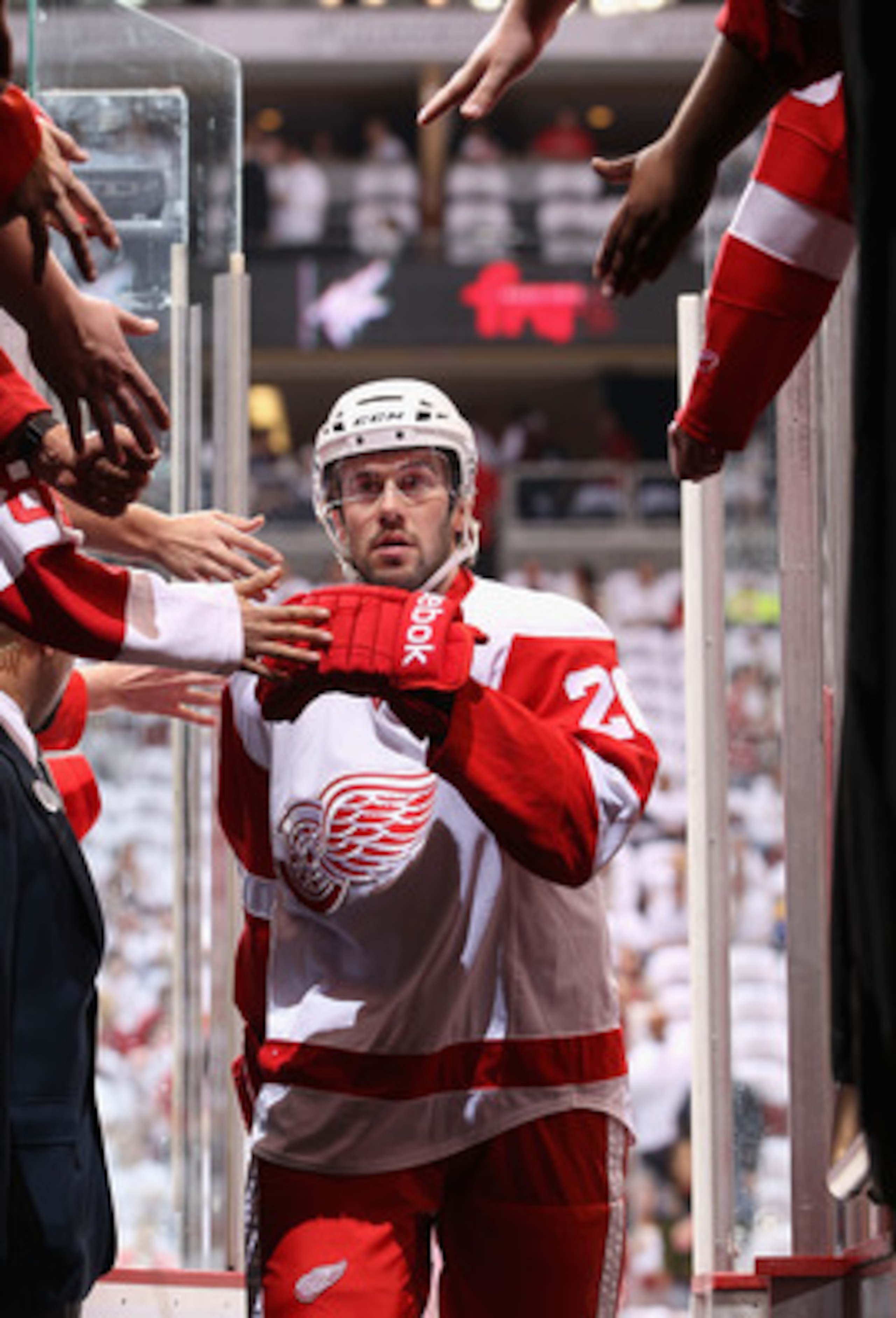 GLENDALE, AZ - APRIL 18: Drew Miller #20 of the Detroit Red Wings walks off the ice after warm ups to Game Three of the Western Conference Quarterfinals against the Phoenix Coyotes during the 2011 NHL Stanley Cup Playoffs at Jobing.com Arena on April 18, GLENDALE, AZ - APRIL 18: Drew Miller #20 of the Detroit Red Wings walks off the ice after warm ups to Game Three of the Western Conference Quarterfinals against the Phoenix Coyotes during the 2011 NHL Stanley Cup Playoffs at Jobing.com Arena on April 18,