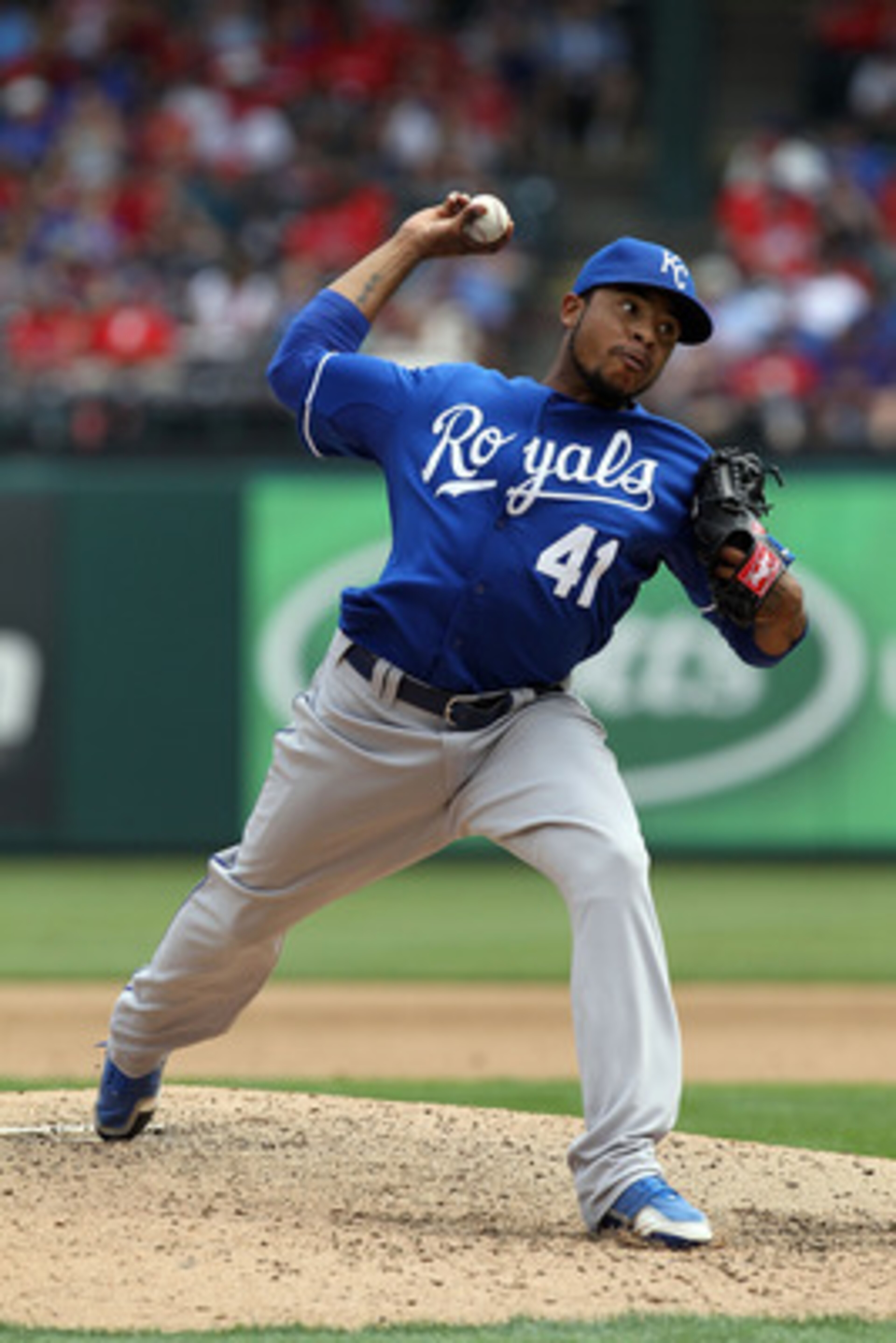 ARLINGTON, TX - APRIL 24:  Pitcher Jeremy Jeffress #41 of the Kansas City Royals throws against the Texas Rangers at Rangers Ballpark in Arlington on April 24, 2011 in Arlington, Texas.  (Photo by Ronald Martinez/Getty Images)
