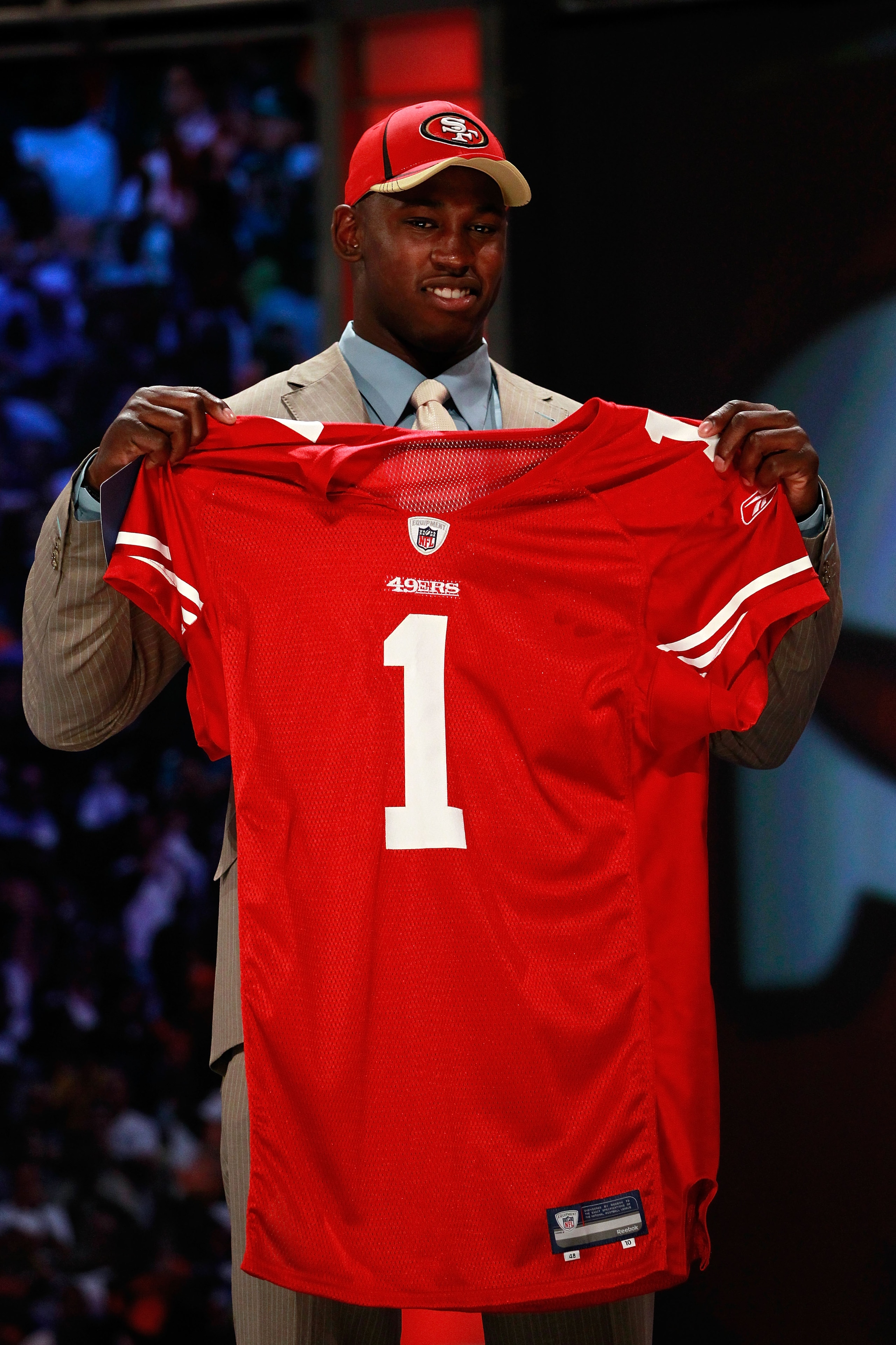 NEW YORK, NY - APRIL 28: Aldon Smith, #7 overall pick by the San Francisco 49ers, holds up a jersey on stage during the 2011 NFL Draft at Radio City Music Hall on April 28, 2011 in New York City. (Photo by Chris Trotman/Getty Images) NEW YORK, NY - APRIL 28: Aldon Smith, #7 overall pick by the San Francisco 49ers, holds up a jersey on stage during the 2011 NFL Draft at Radio City Music Hall on April 28, 2011 in New York City. (Photo by Chris Trotman/Getty Images)