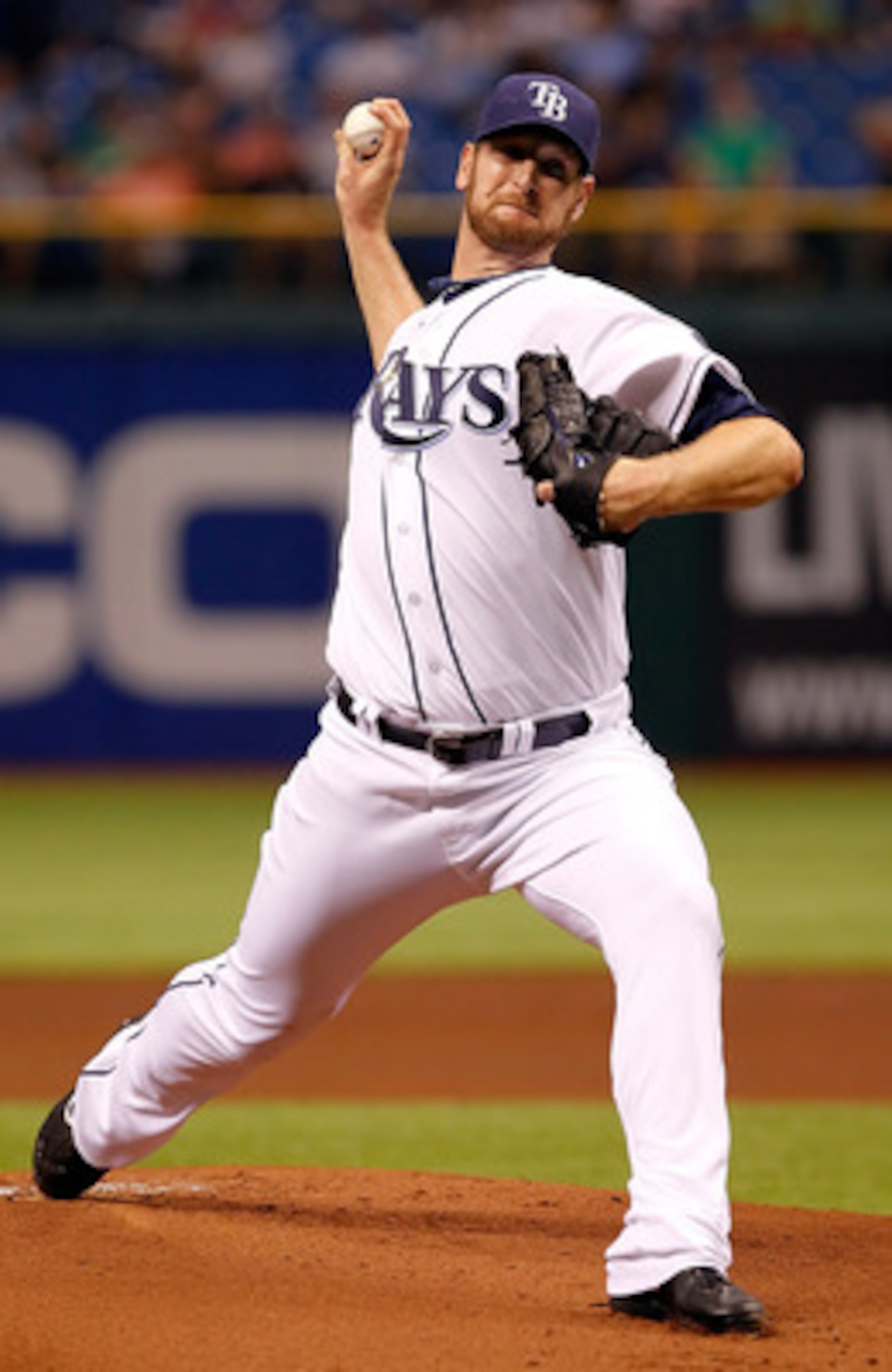 ST PETERSBURG, FL - APRIL 21:  :  Pitcher Jeff Niemann #34 of the Tampa Bay Rays pitches against the Chicago White Sox during the game at Tropicana Field on April 21, 2011 in St. Petersburg, Florida.  (Photo by J. Meric/Getty Images)
