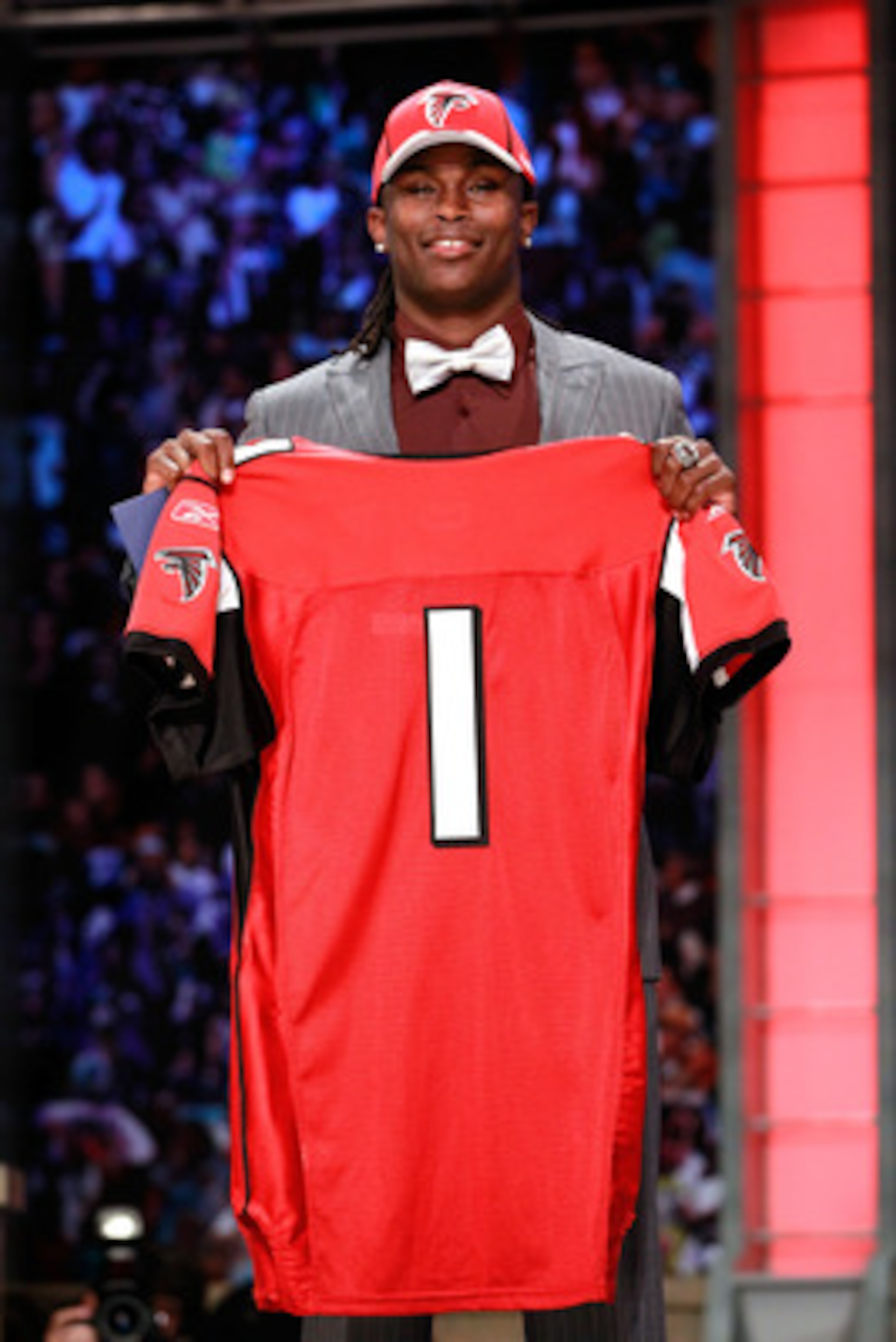 NEW YORK, NY - APRIL 28:  Julio Jones, #6 overall pick by the Atlanta Falcons, holds up a jersey on stage during the 2011 NFL Draft at Radio City Music Hall on April 28, 2011 in New York City.  (Photo by Chris Trotman/Getty Images)