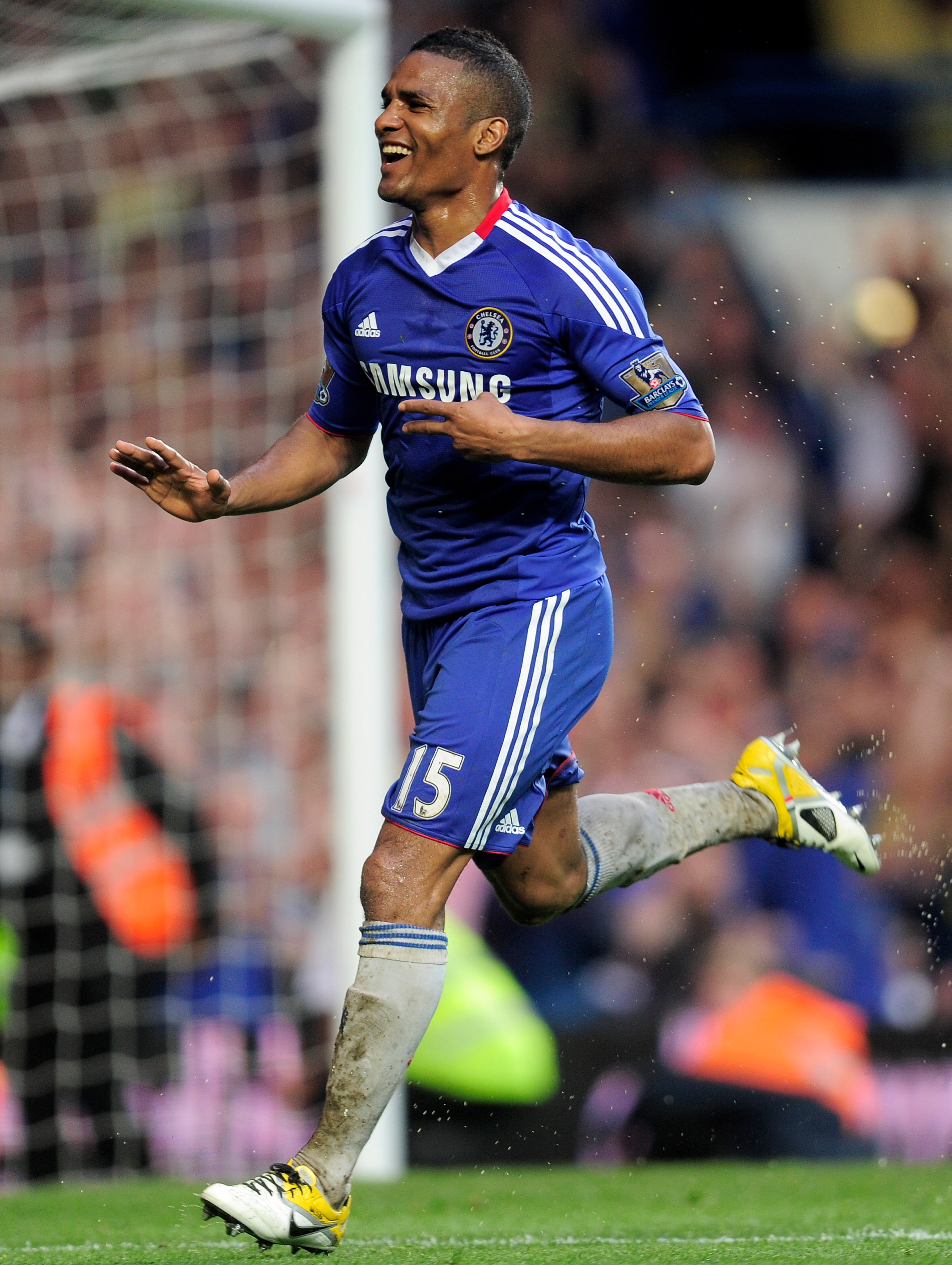 LONDON, ENGLAND - APRIL 23:  Florent  Malouda of Chelsea celebrates after scoring his team's third goal during the Barclays Premier League match between Chelsea and West Ham United at Stamford Bridge on April 23, 2011 in London, England.  (Photo by Jamie