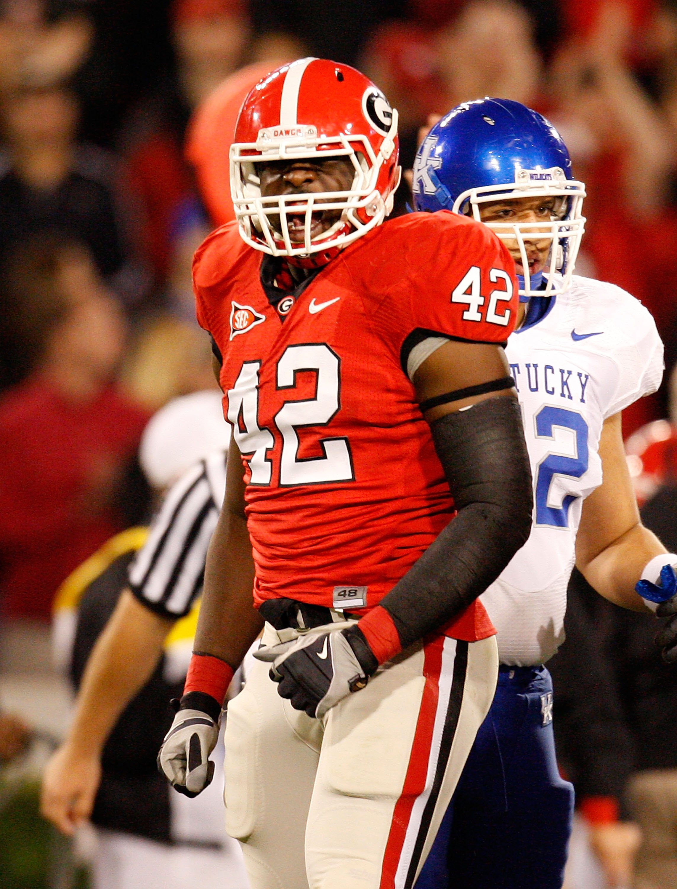 ATHENS, GA - NOVEMBER 21:  Justin Houston #42 of the Georgia Bulldogs against the Kentucky Wildcats at Sanford Stadium on November 21, 2009 in Athens, Georgia.  (Photo by Kevin C. Cox/Getty Images)