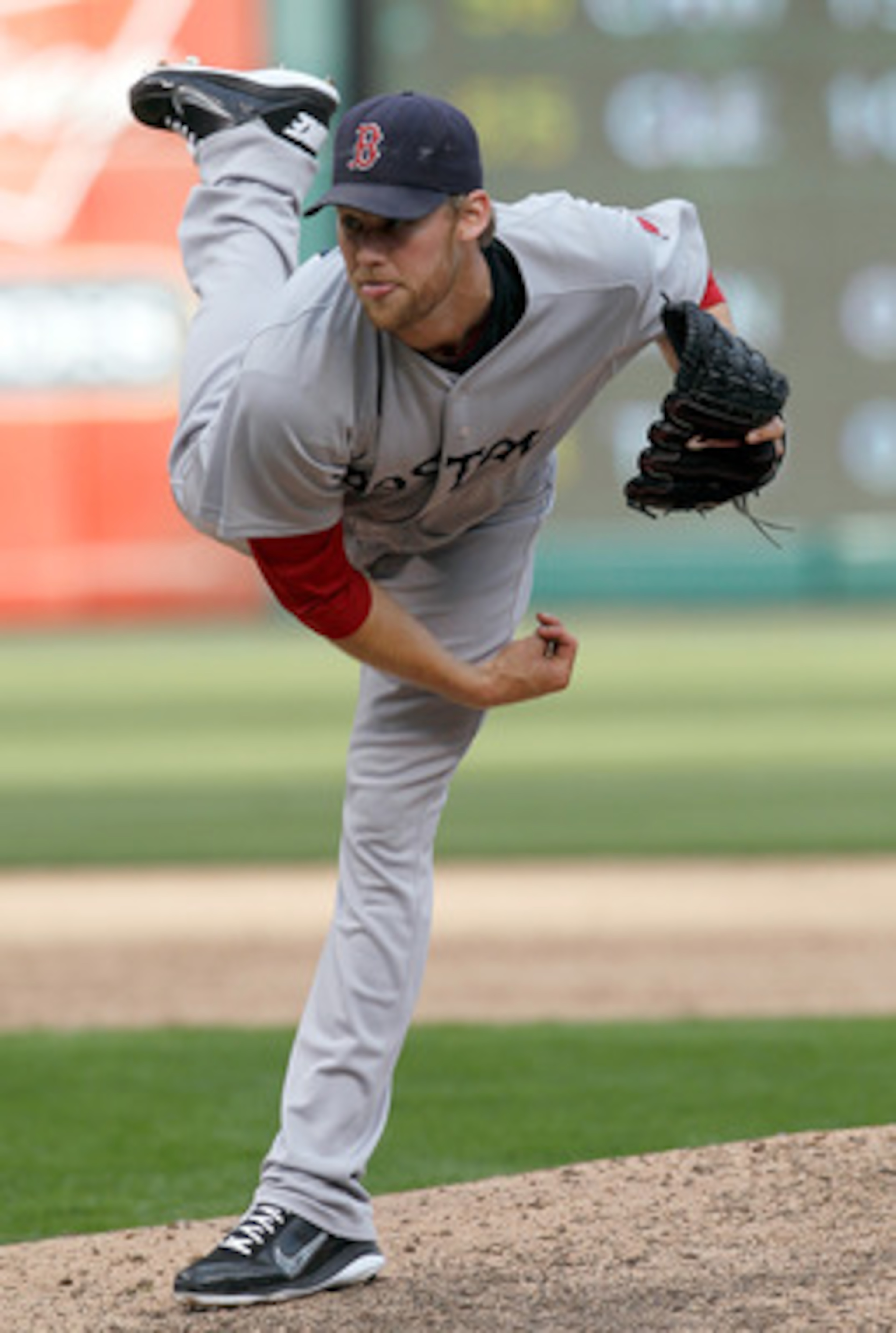 ARLINGTON, TX - APRIL 01: Daniel Bard #51 of the Boston Red Sox pitches against the Texas Rangers on Opening Day at Rangers Ballpark in Arlington on April 1, 2011 in Arlington, Texas. (Photo by Tom Pennington/Getty Images) ARLINGTON, TX - APRIL 01: Daniel Bard #51 of the Boston Red Sox pitches against the Texas Rangers on Opening Day at Rangers Ballpark in Arlington on April 1, 2011 in Arlington, Texas. (Photo by Tom Pennington/Getty Images)