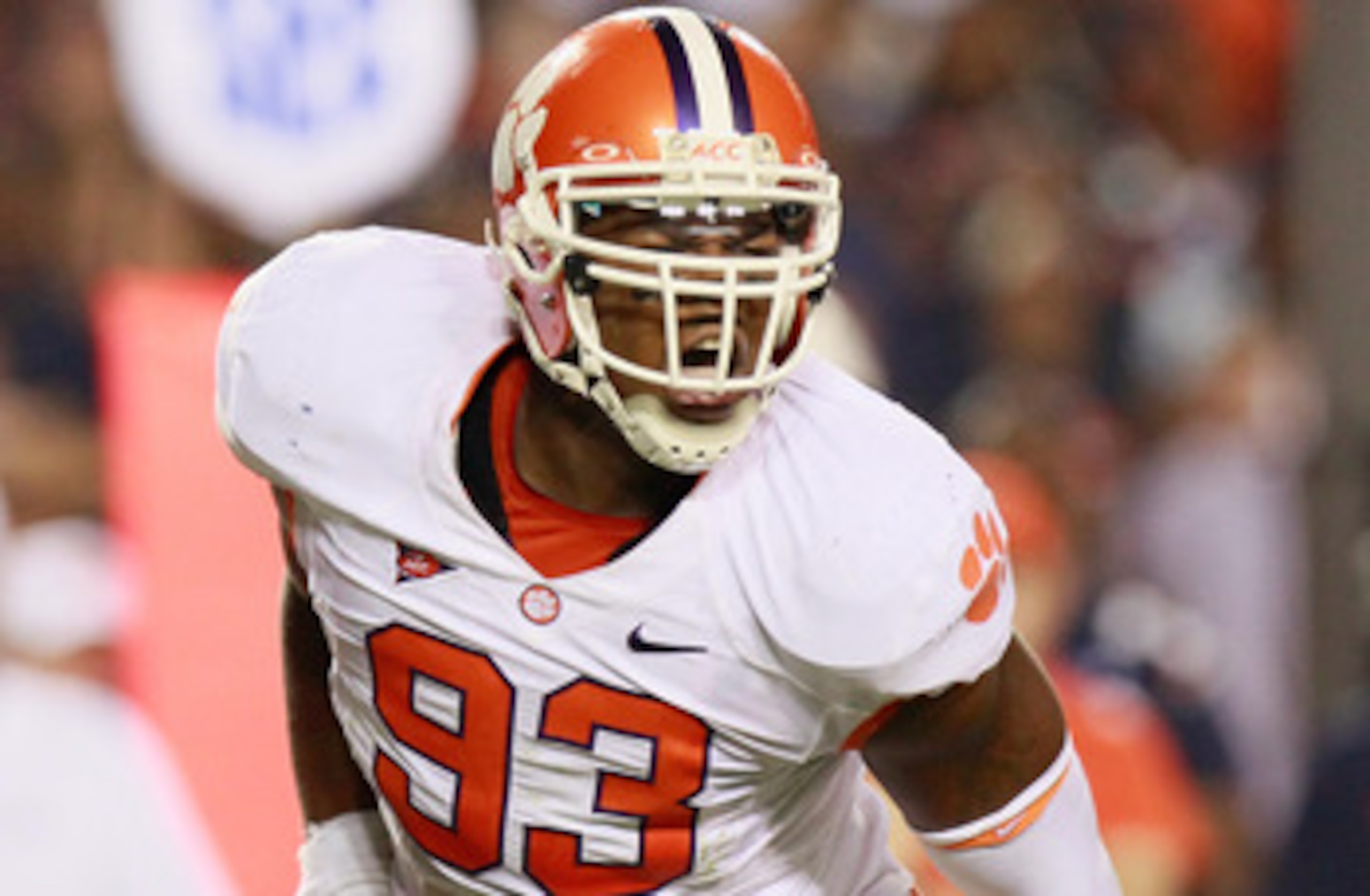 AUBURN, AL - SEPTEMBER 18:  Da'Quan Bowers #93 of the Clemson Tigers against the Auburn Tigers at Jordan-Hare Stadium on September 18, 2010 in Auburn, Alabama.  (Photo by Kevin C. Cox/Getty Images)