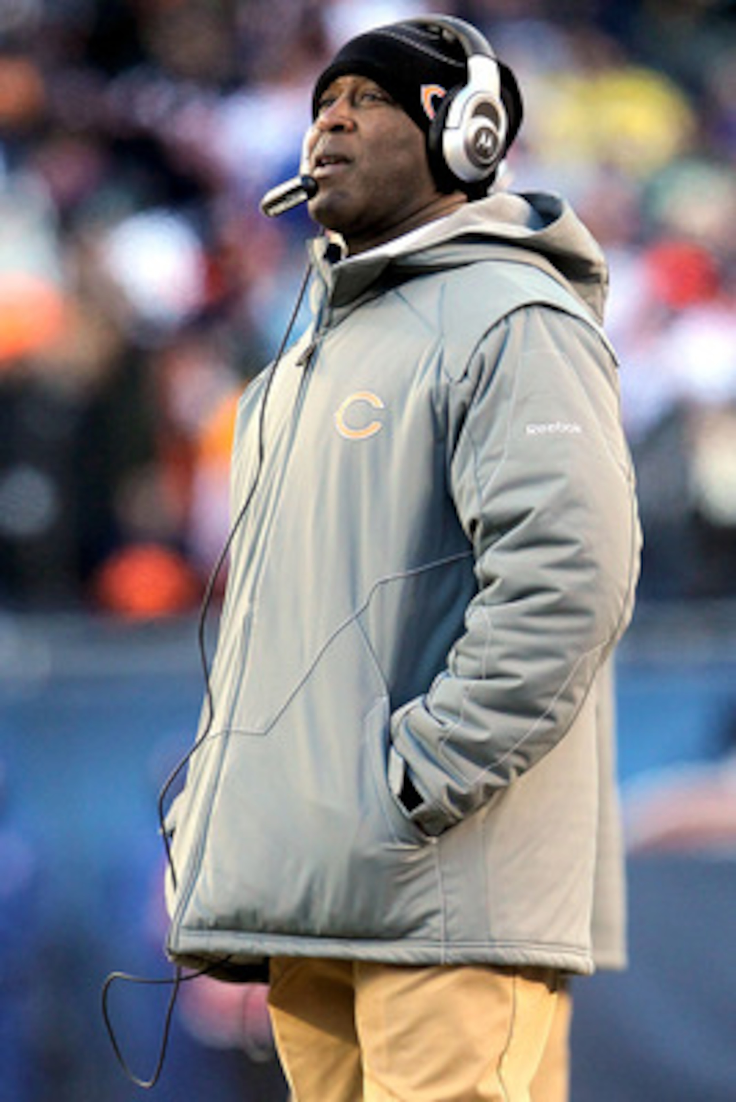 CHICAGO, IL - JANUARY 23: Head coach Lovie Smith of the Chicago Bears looks on in the third quarter agianst the Green Bay Packers in the NFC Championship Game at Soldier Field on January 23, 2011 in Chicago, Illinois. (Photo by Jamie Squire/Getty Images CHICAGO, IL - JANUARY 23: Head coach Lovie Smith of the Chicago Bears looks on in the third quarter agianst the Green Bay Packers in the NFC Championship Game at Soldier Field on January 23, 2011 in Chicago, Illinois. (Photo by Jamie Squire/Getty Images