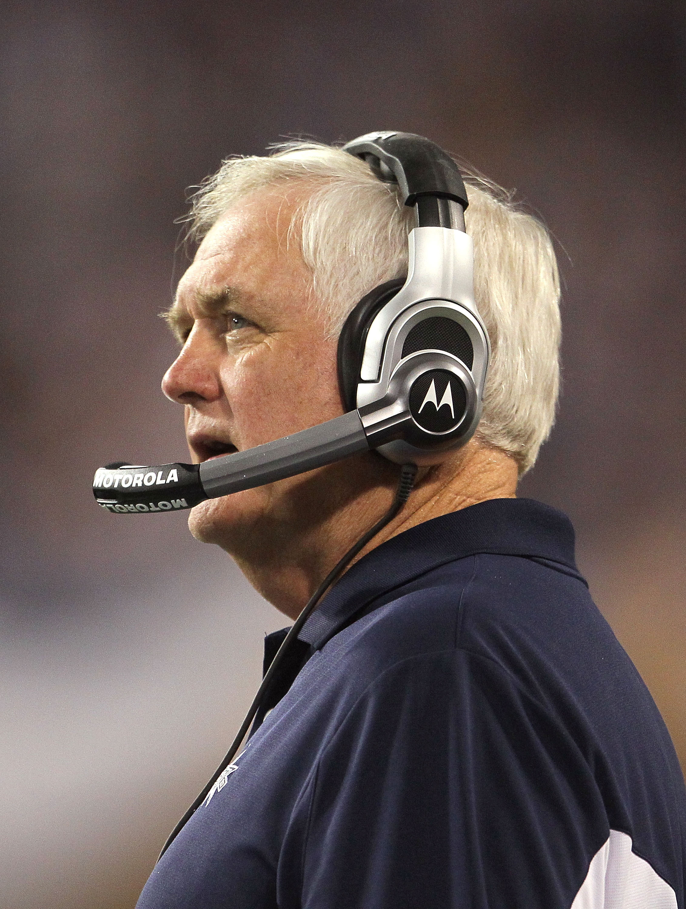 MINNEAPOLIS - OCTOBER 17:  Dallas Cowboys head coach Wade Phillips looks on during the game against the Minnesota Vikings at Mall of America Field on October 17, 2010 in Minneapolis, Minnesota. The Vikings defeated the Cowboys 24-21.  (Photo by Jeff Gross