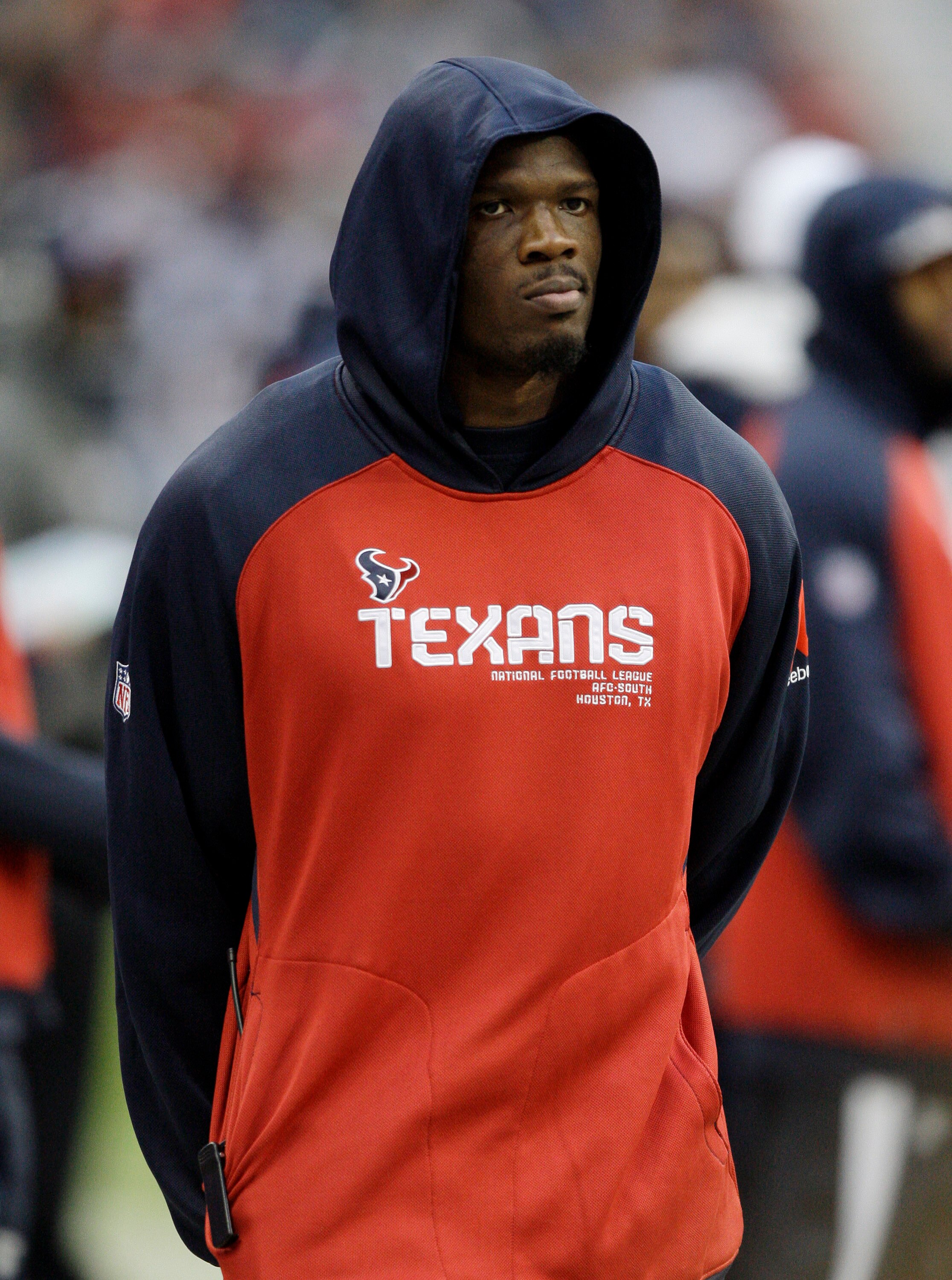HOUSTON - JANUARY 02:  Injured wide receiver Andre Johnson walks the sideline at Reliant Stadium during a game against the Jacksonville Jaguars on January 2, 2011 in Houston, Texas.  (Photo by Bob Levey/Getty Images)