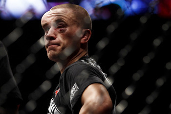 i går Kvalifikation Nautisk UFC 129 Results: 5 Mark Hominick Head and Eye Photos After Fight with Jose  Aldo | Bleacher Report | Latest News, Videos and Highlights