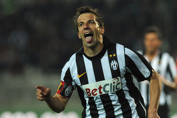 TURIN, ITALY - APRIL 23:  Alessandro Del Piero of Juventus FC celebrates his goal during the Serie A match between Juventus FC and Catania Calcio at Olimpico Stadium on April 23, 2011 in Turin, Italy.  (Photo by Valerio Pennicino/Getty Images)