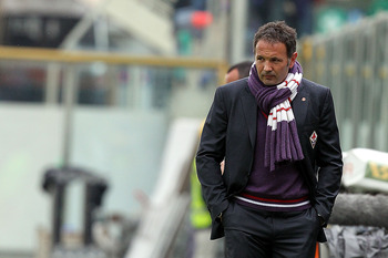 FLORENCE, ITALY - NOVEMBER 07: Fiorentina head coach Sinisa Mihajlovic looks on during the Serie A match between Fiorentina and Chievo at Stadio Artemio Franchi on November 7, 2010 in Florence, Italy.  (Photo by Gabriele Maltinti/Getty Images)