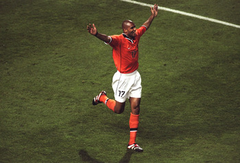 20 Jun 1998:  Pierre van Hooijdonk of Holland celebrates after scoring in the World Cup group E game against South Korea at the Stade Velodrome in Marseille, France. Holland won 5-0. \ Mandatory Credit: Laurence Griffiths /Allsport
