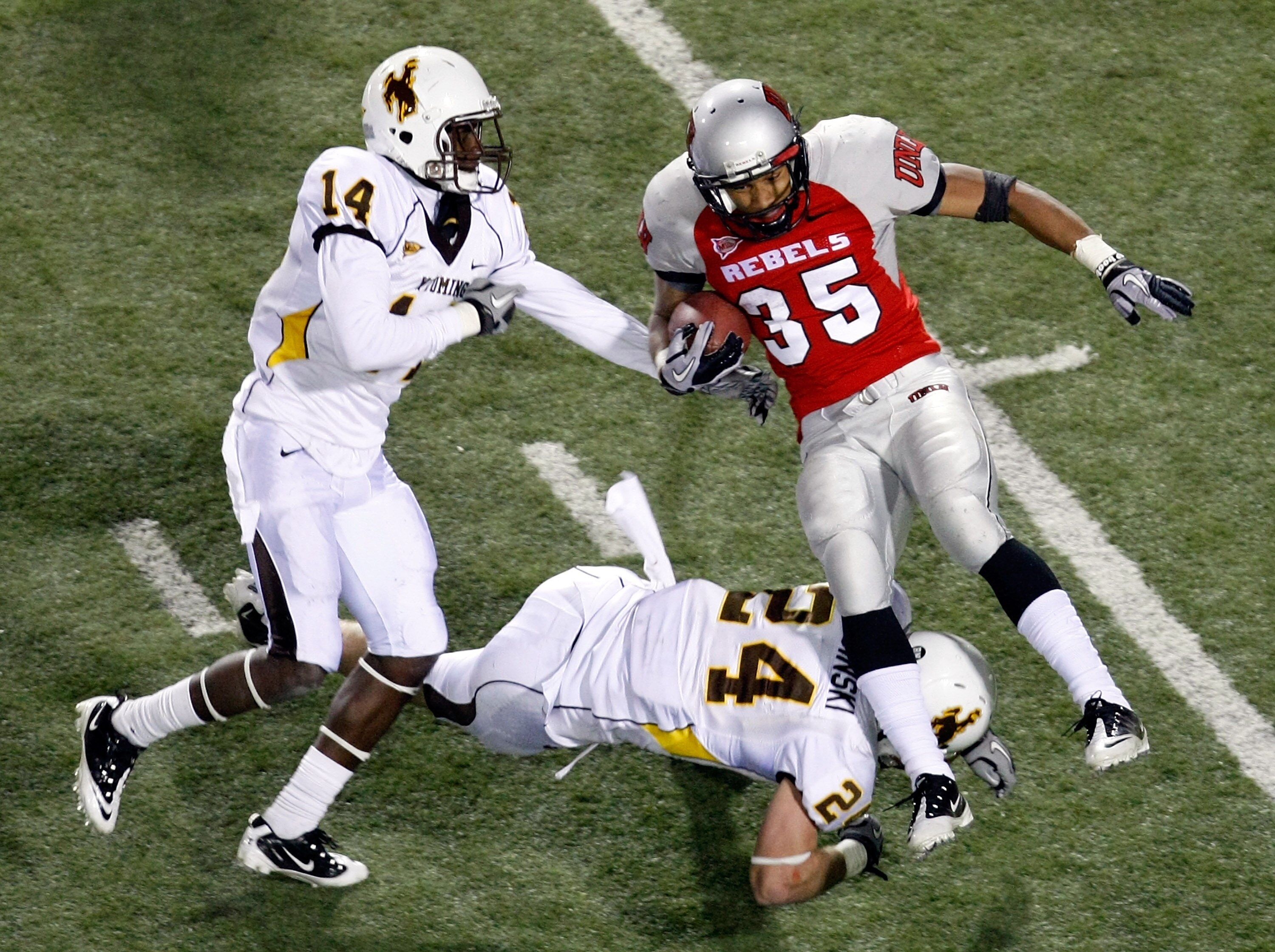 2011-nfl-draft-results-top-5-fourth-round-steals-and-busts-news