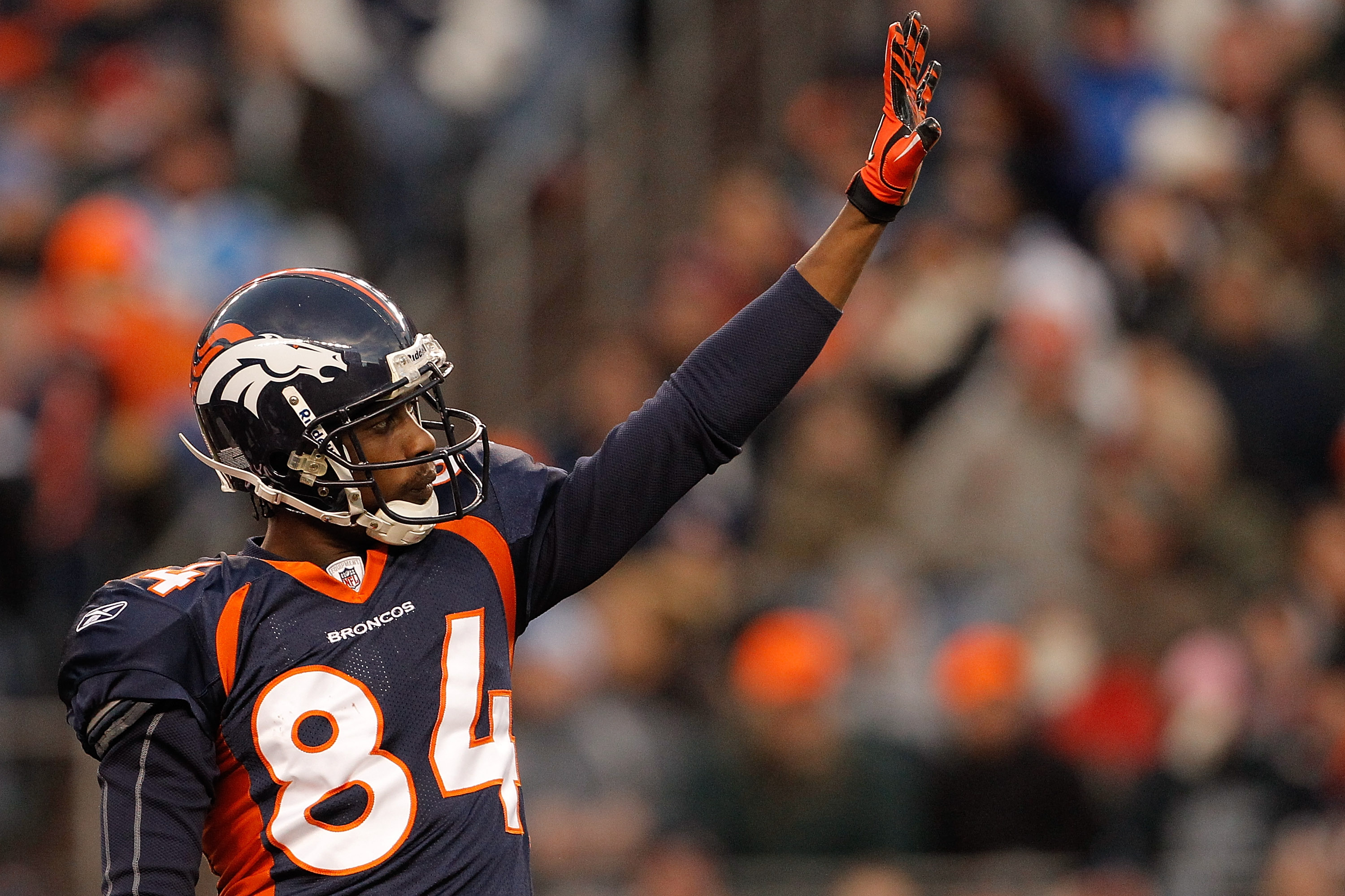 1 DEC 2002: San Diego Chargers LaDainian Tomlinson during a game against  the Denver Broncos at the Qualcomm Stadium Sunday December 1, 2002, in San  Deigo, CA. (Photo by Matt A. Brown/Icon