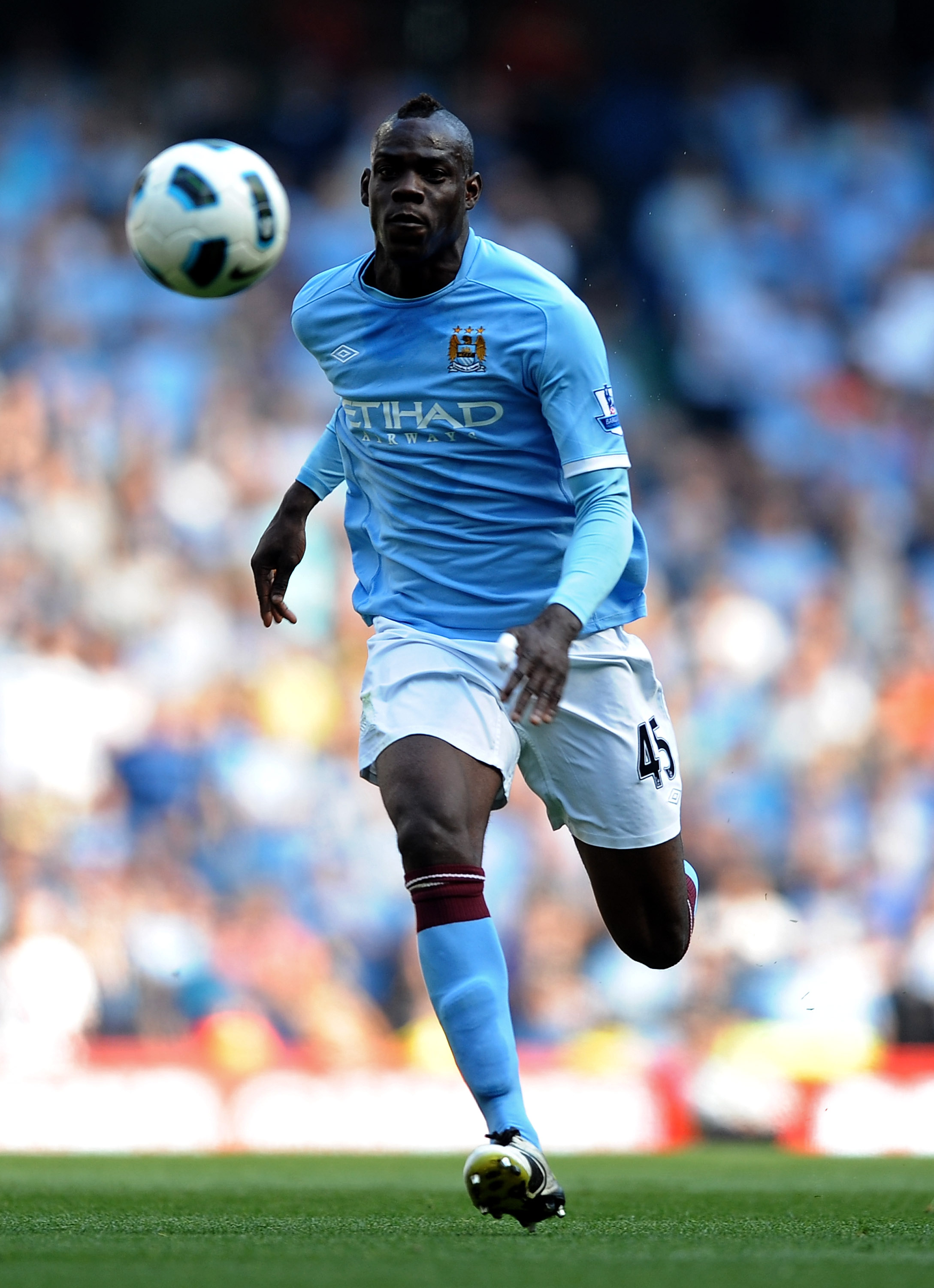 MANCHESTER, ENGLAND - MAY 01:  Mario Balotelli of Manchester City in action during the Barclays Premier League match between Manchester City and West Ham United at the City of Manchester Stadium on May 1, 2011 in Manchester, England. (Photo Laurence Griff