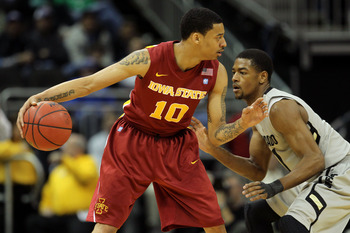 College Basketball: 20 Worst Jerseys of 2010-2011