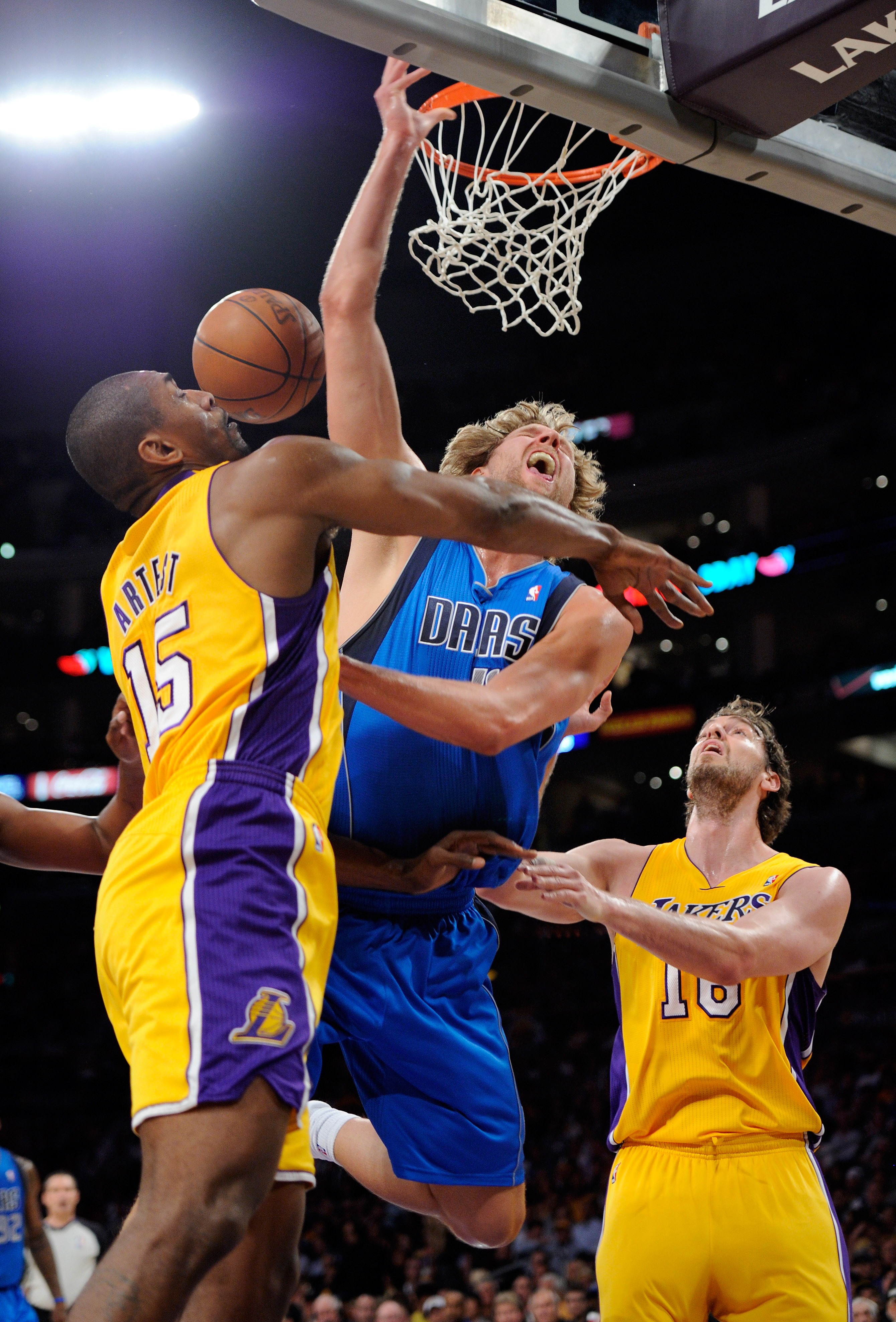 L.A. Lakers: 5 Bold Predictions for Game 3 vs. Dallas Mavericks