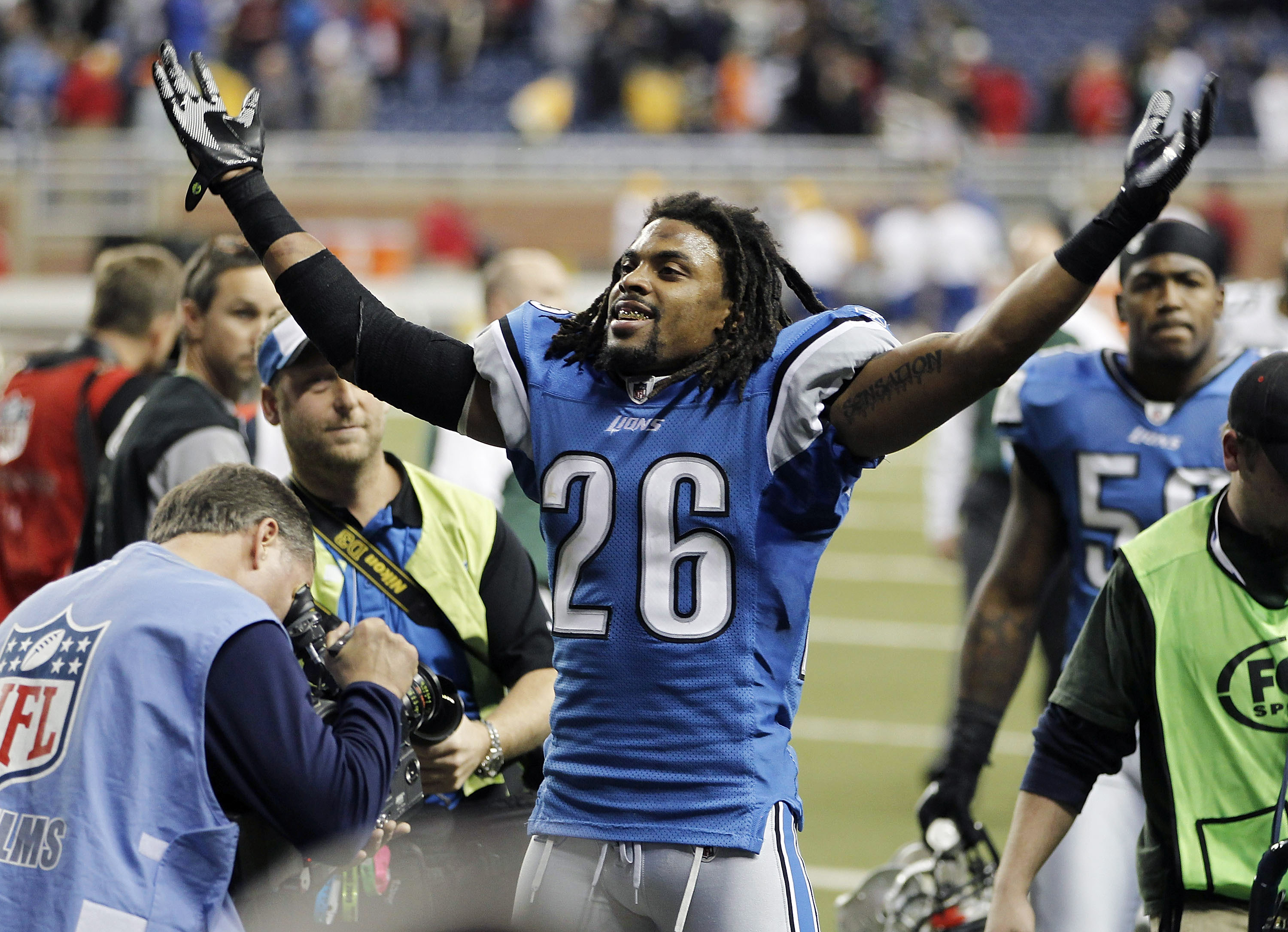 Louis Delmas Stats, News and Video - FS