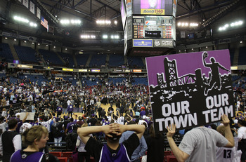 SACRAMENTO, CA - APRIL 13:  Fans of the Sacramento Kings hold up signs against the Los Angeles Lakers on April 13, 2011 at Power Balence Pavilion in Sacramento, California. NOTE TO USER: User expressly acknowledges and agrees that, by downloading and/or u
