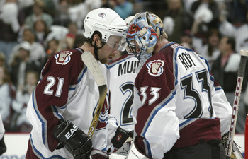The jersey of former Colorado Avalanche player Peter Forsberg is News  Photo - Getty Images