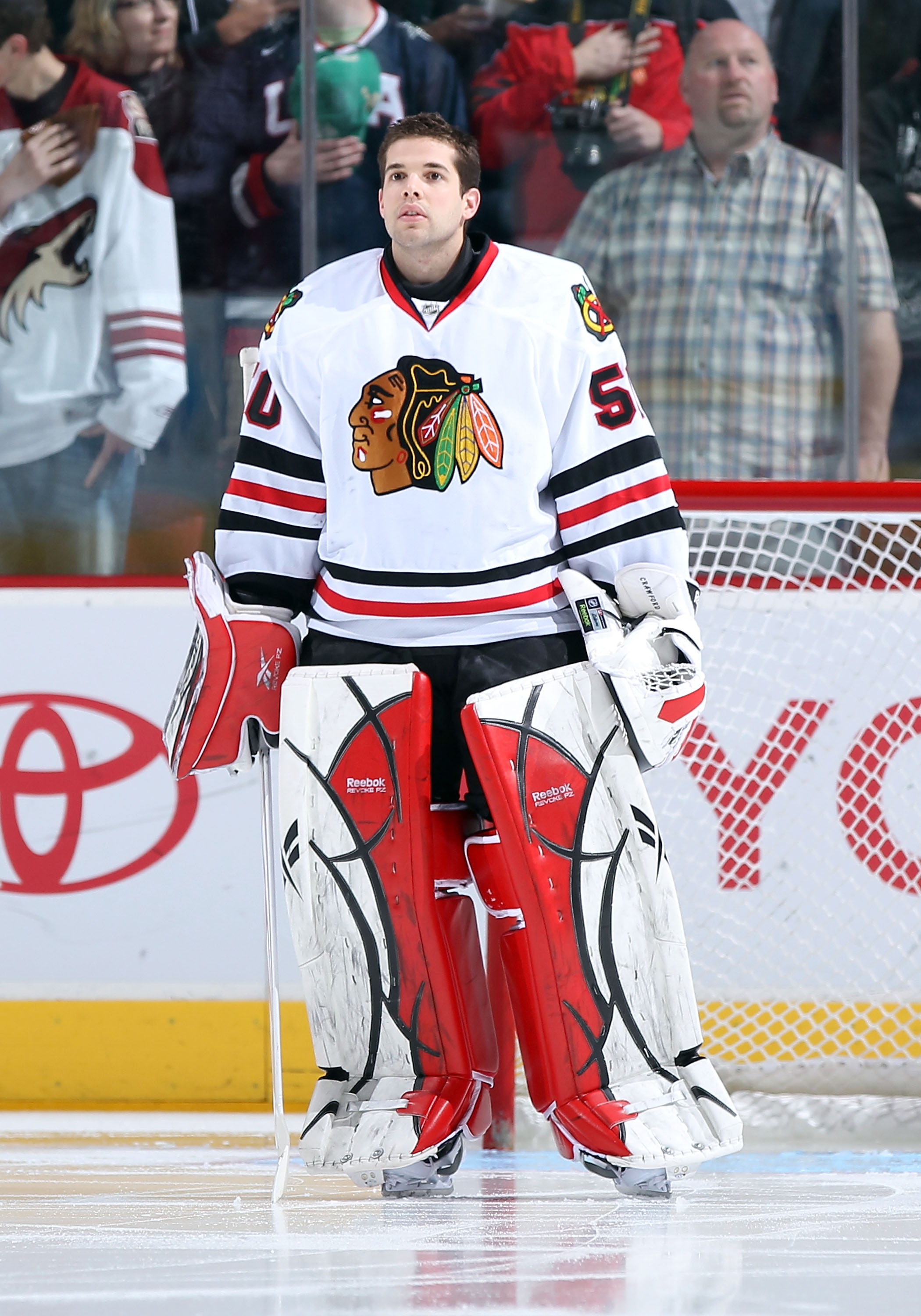 Noroeste intermitente mirar televisión NHL Free Agency 2011: 5 Reasons Corey Crawford Will Stick With Blackhawks |  News, Scores, Highlights, Stats, and Rumors | Bleacher Report