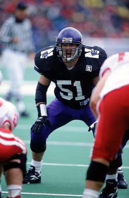 21 OCT 1993:  NORTHWESTERN PAT FITZGERALD SCANS THE OFFENSE FROM HIS LINEBACKER POSITION DURING THE 35-10 VICTORY OVER THE WISCONSIN BADGERS AT DYCHE STADIUM IN EVANSTON, ILLINOIS. Mandatory Credit: Jonathan Daniel/ALLSPORT