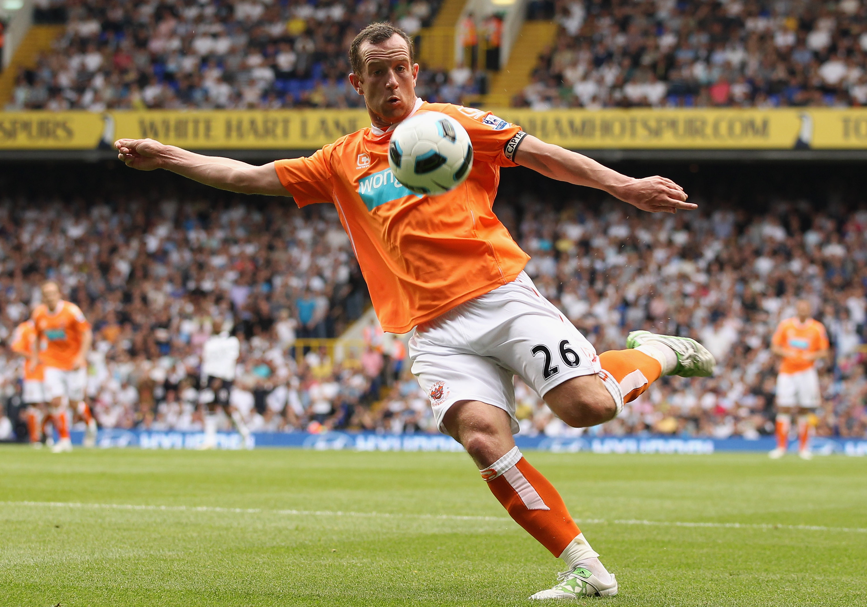 LONDON, UNITED KINGDOM - MAY 07:  Charlie Adam of Blackpool on the ball during the Barclays Premier League match between Tottenham Hotspur and Blackpool at White Hart Lane on May 7, 2011 in London, England.  (Photo by Scott Heavey/Getty Images)