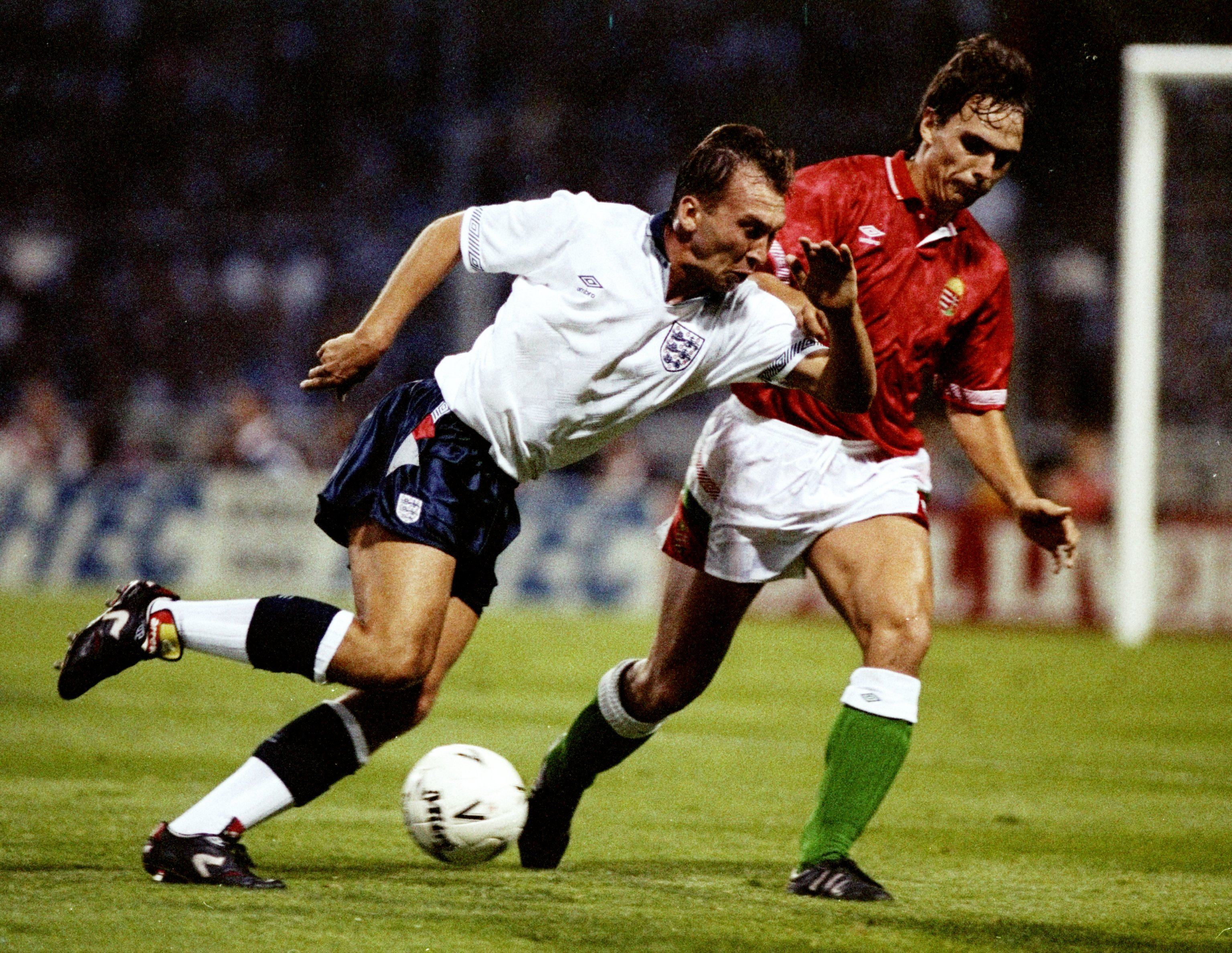 12 Sep 1990:  David Platt (left) of England is shadowed by Jozsef Keller of Hungary during a Friendly match at Wembley Stadium in London. England won the match 1-0. \ Mandatory Credit: Dan  Smith/Allsport