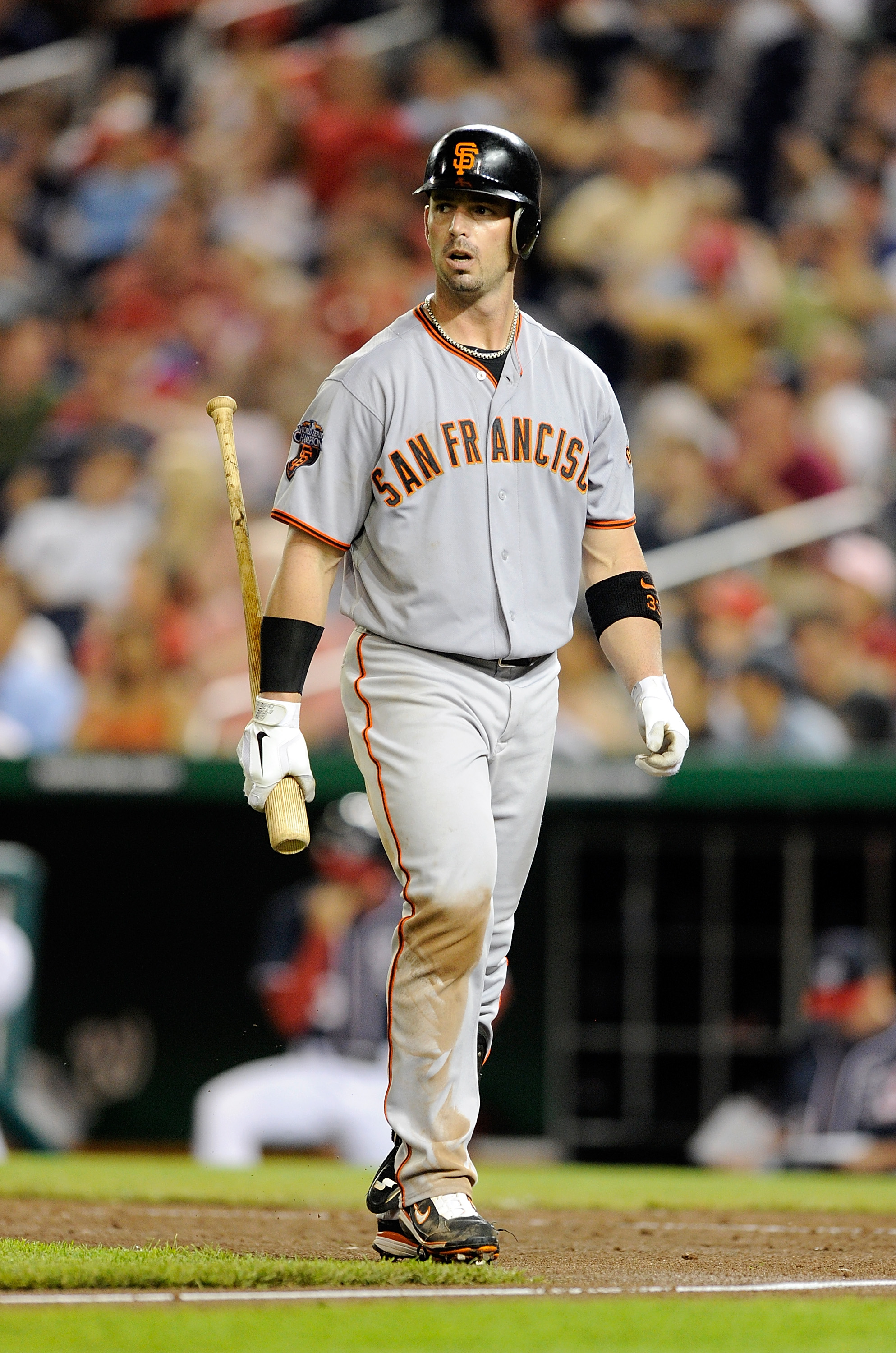 I was just thinking about this guy for some reason. Remember that  stance? Aaron Rowand, folks. : r/SFGiants