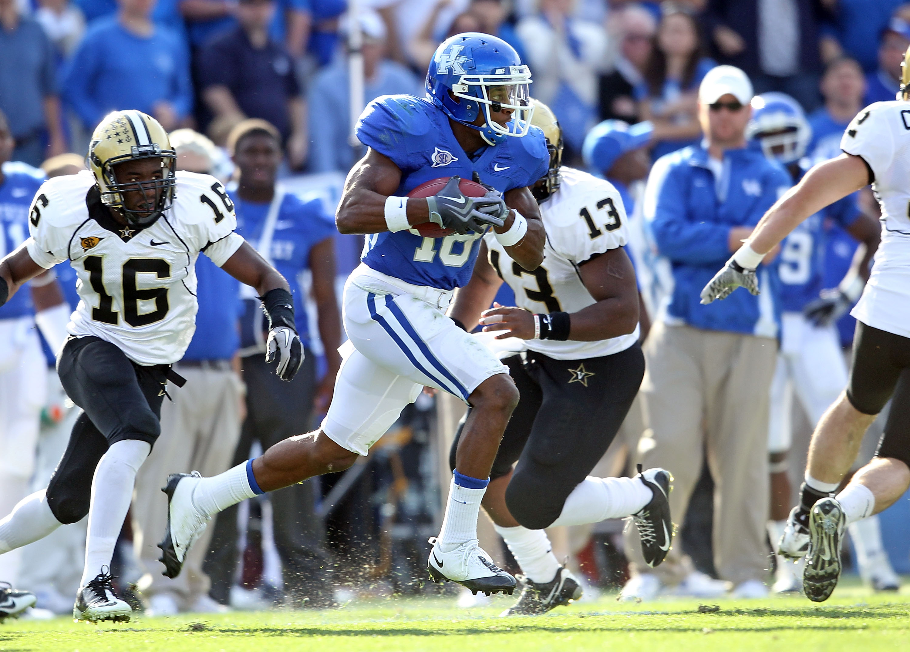 College Football 2011: Every FBS Team's Biggest Rivalry Game And Who ...