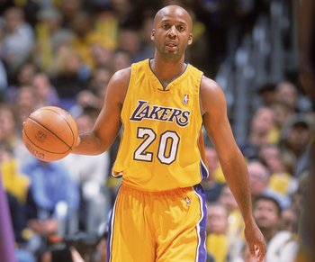lakers 2001 jersey
