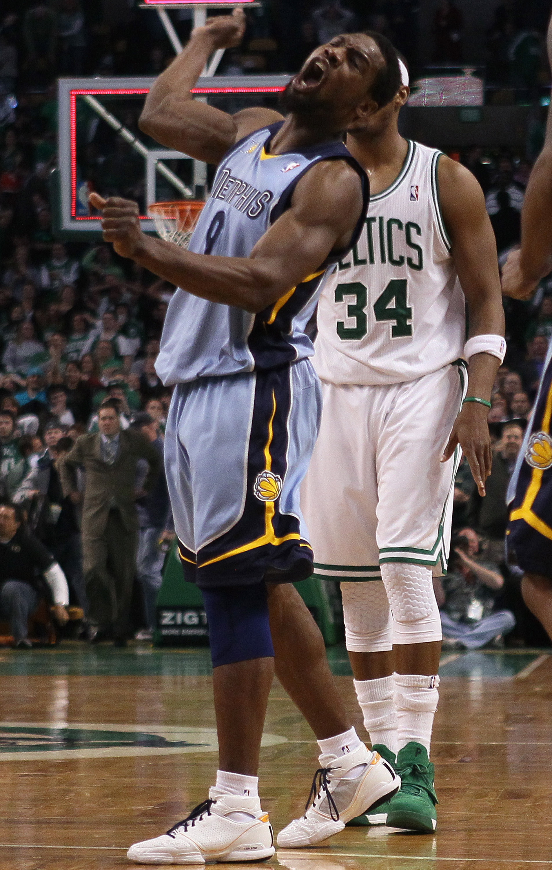 The shoes of Zach Randolph of the Memphis Grizzlies during the game News  Photo - Getty Images
