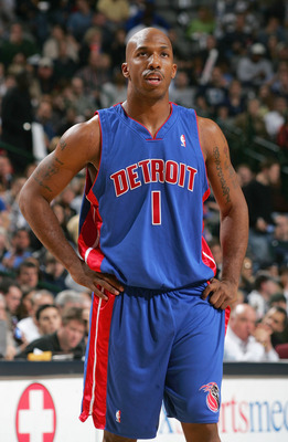 DALLAS - DECEMBER 6:  Chauncey Billups #1 of the Detroit Pistons is on the court during the game against the Dallas Mavericks on December 6, 2004 at the American Airlines Center in Dallas, Texas. The Pistons won 101-85.  NOTE TO USER: User expressly ackno