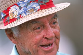 3 Apr 2000:  The great Sam Snead before the US Masters at Augusta National GC in Georgia, USA. \ Mandatory Credit: Dave Cannon /Allsport