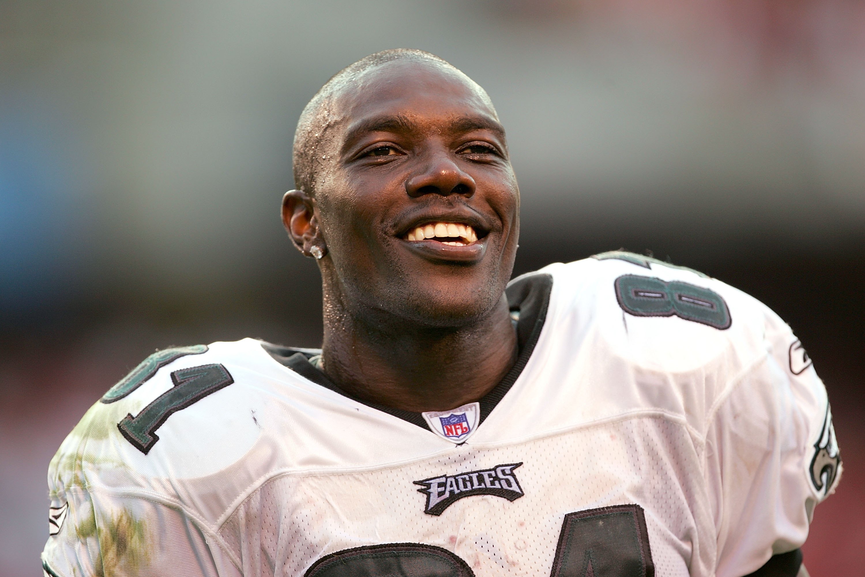 KANSAS CITY, MO - OCTOBER 2: (FILE PHOTO) Terrell Owens #81 of the Philadelphia Eagles smiles at the crowd during the second half of the game against the Kansas City Chiefs on October 2, 2005 at Arrowhead Stadium in Kansas City, Missouri.   (Photo by Jami